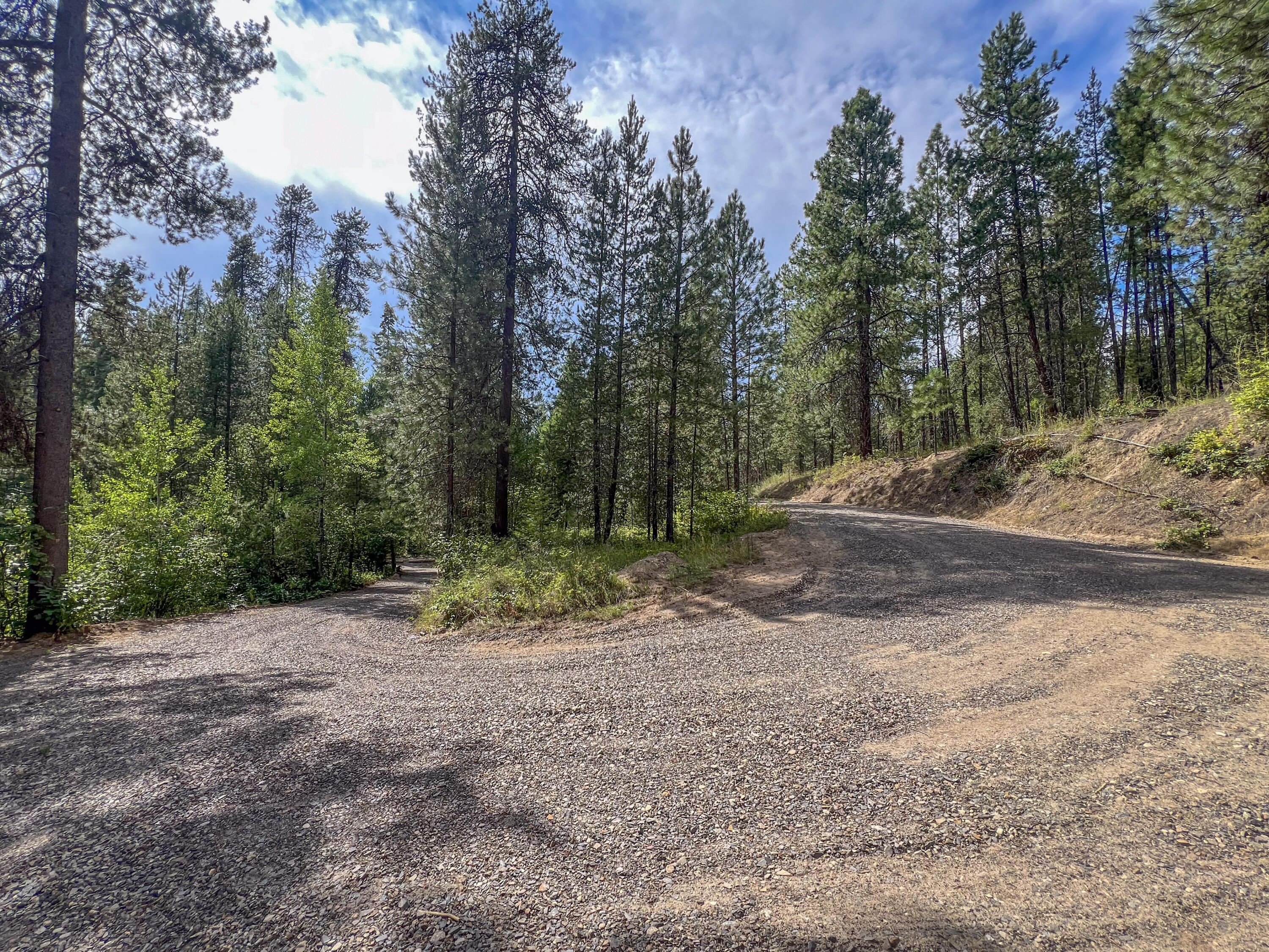 
                        Property photograph at
                        3402 LARKSPUR WAY
                      