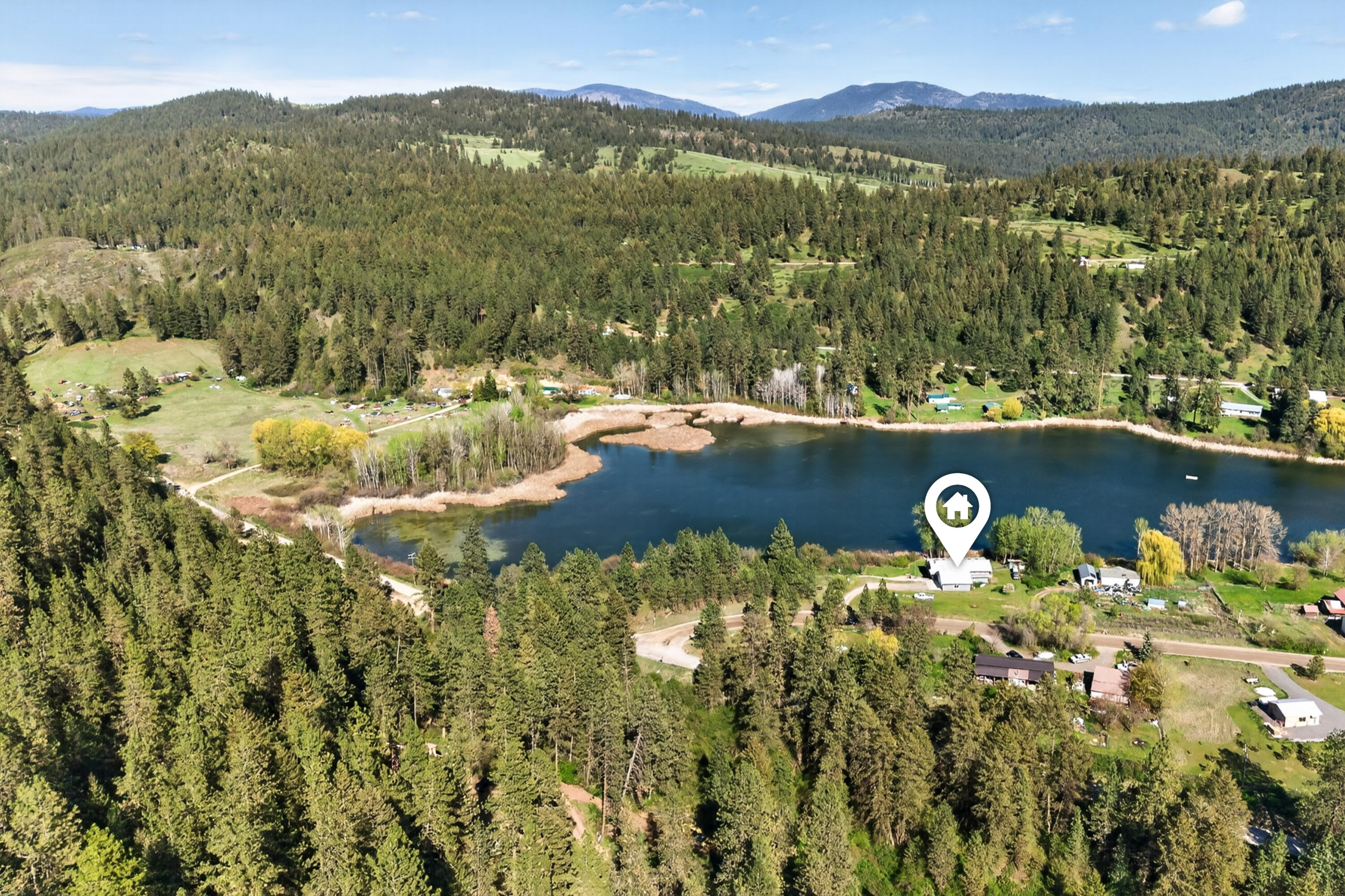 
                        Property photograph at
                        927 MISSION LAKE RD
                      