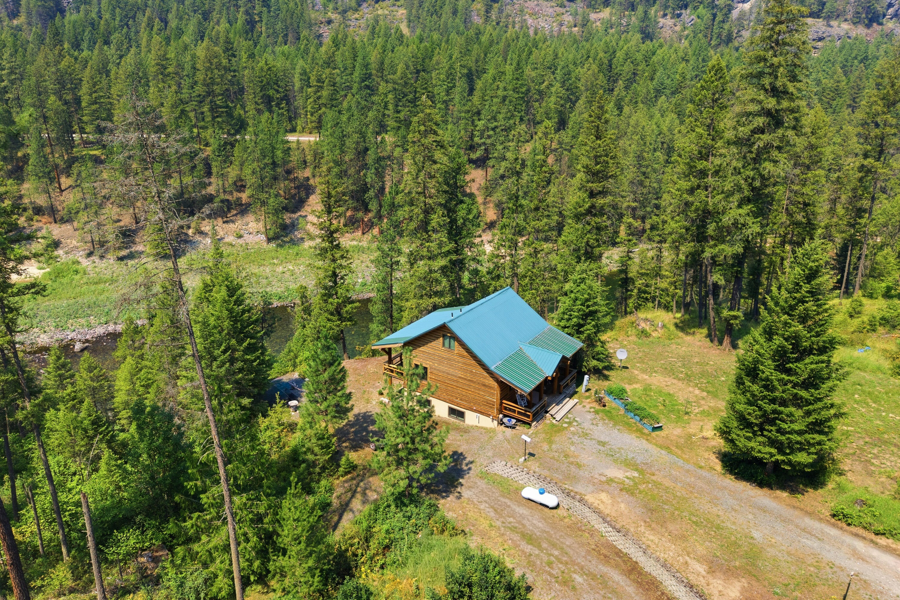 
                        Property photograph at
                        3733 V SAND CREEK RD
                      