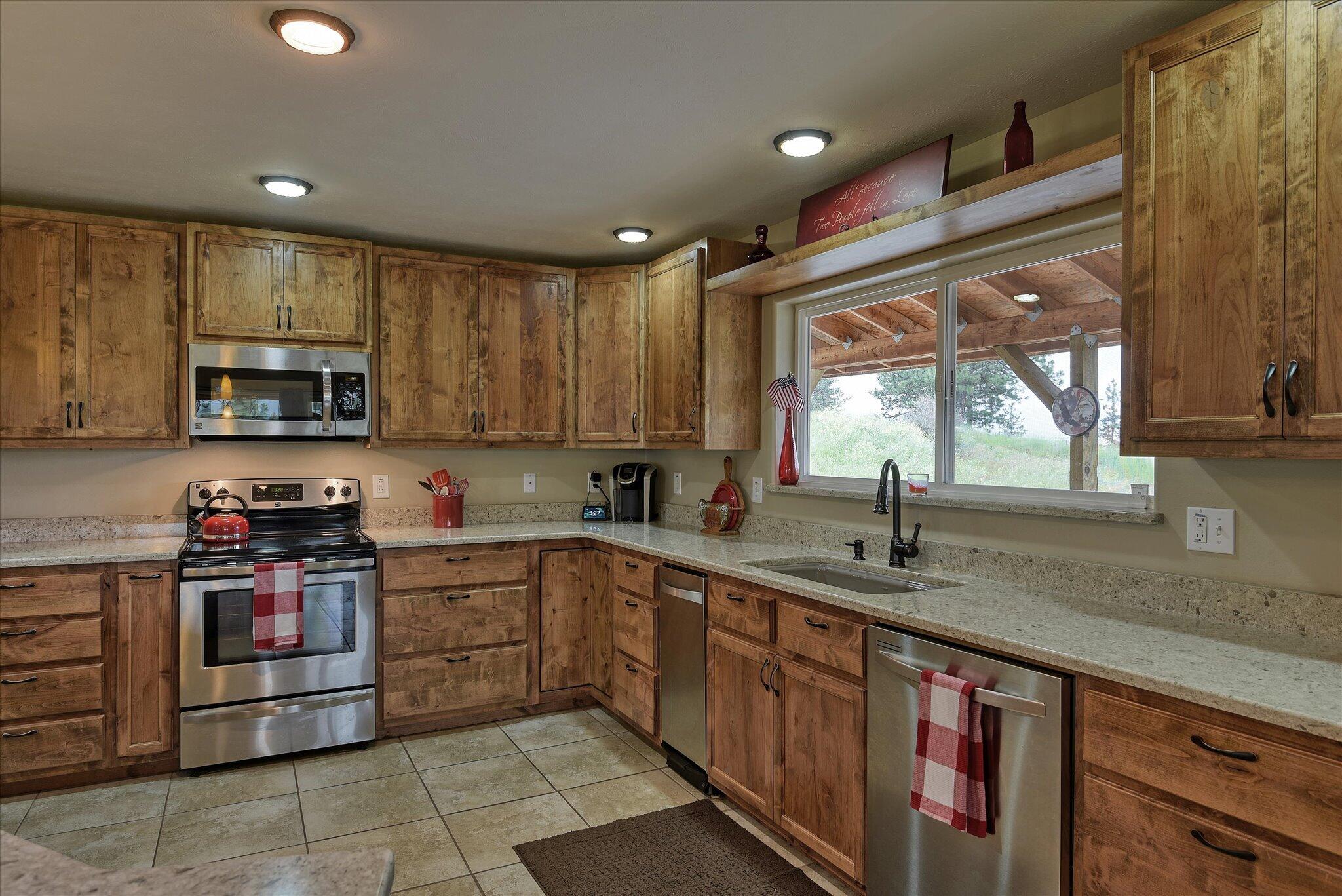 
                        Property photograph at
                        419 US-395 S
                      