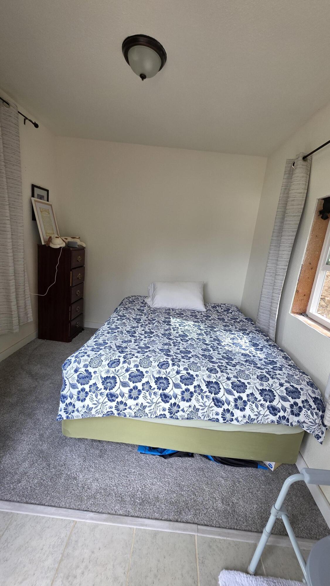 
                        Property photograph at
                        2190 HEINE RD
                      