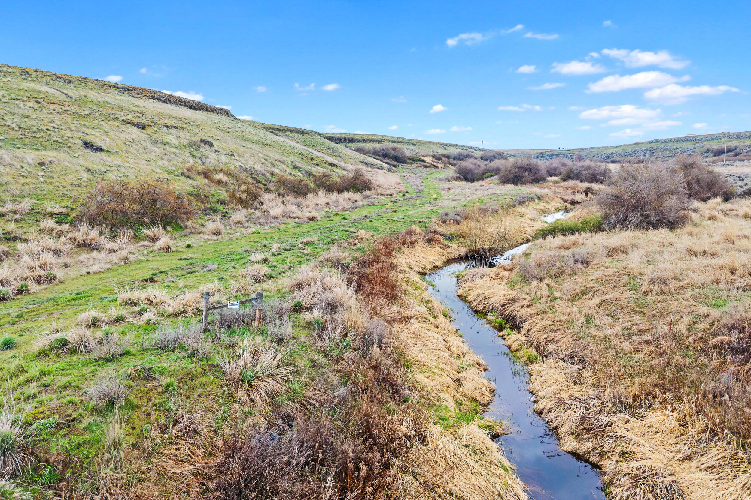 
                        Property photograph at
                        34462 COTTONWOOD CREEK RD E
                      