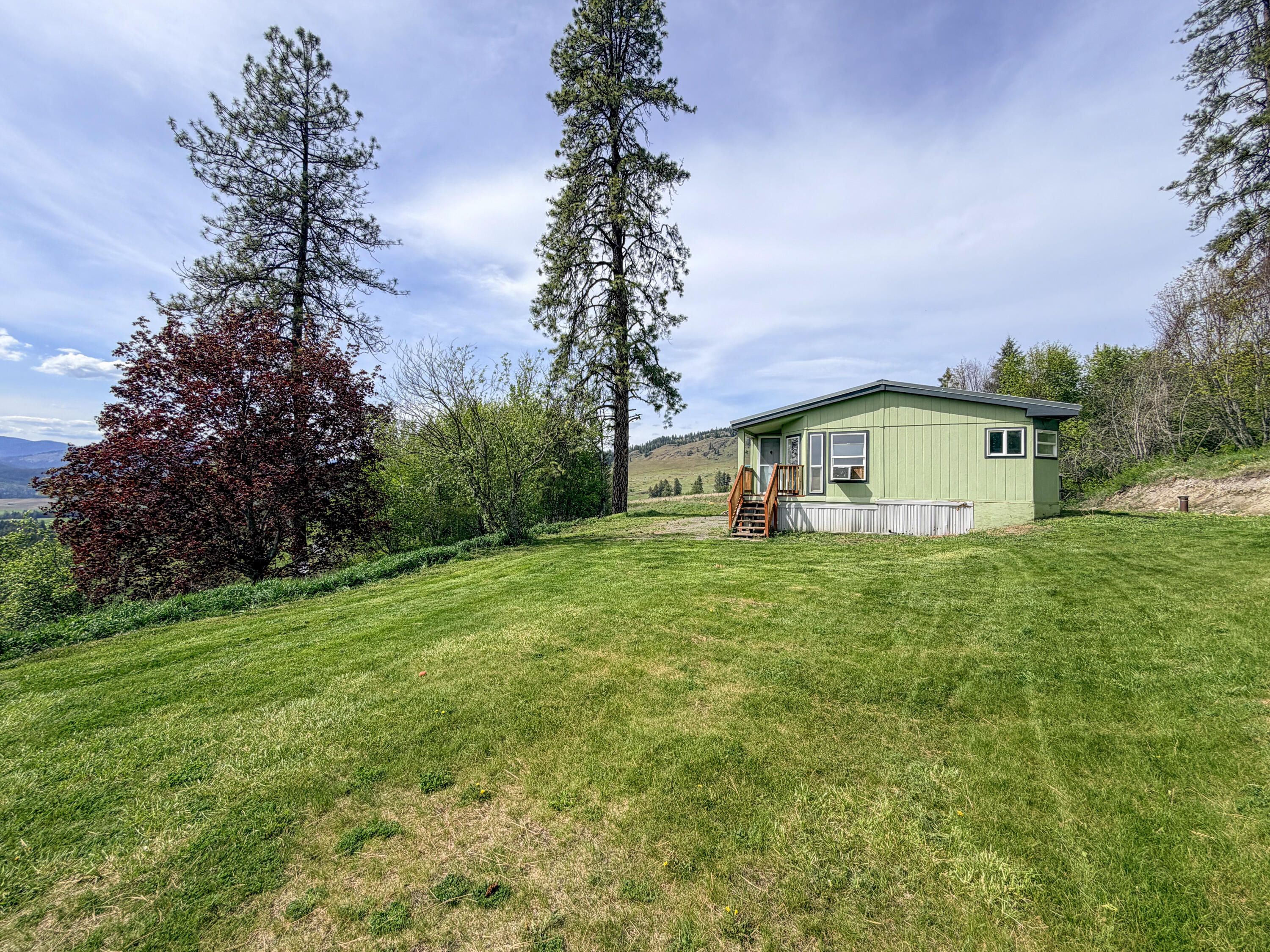 
                        Property photograph at
                        2897 MCNITT RD
                      
