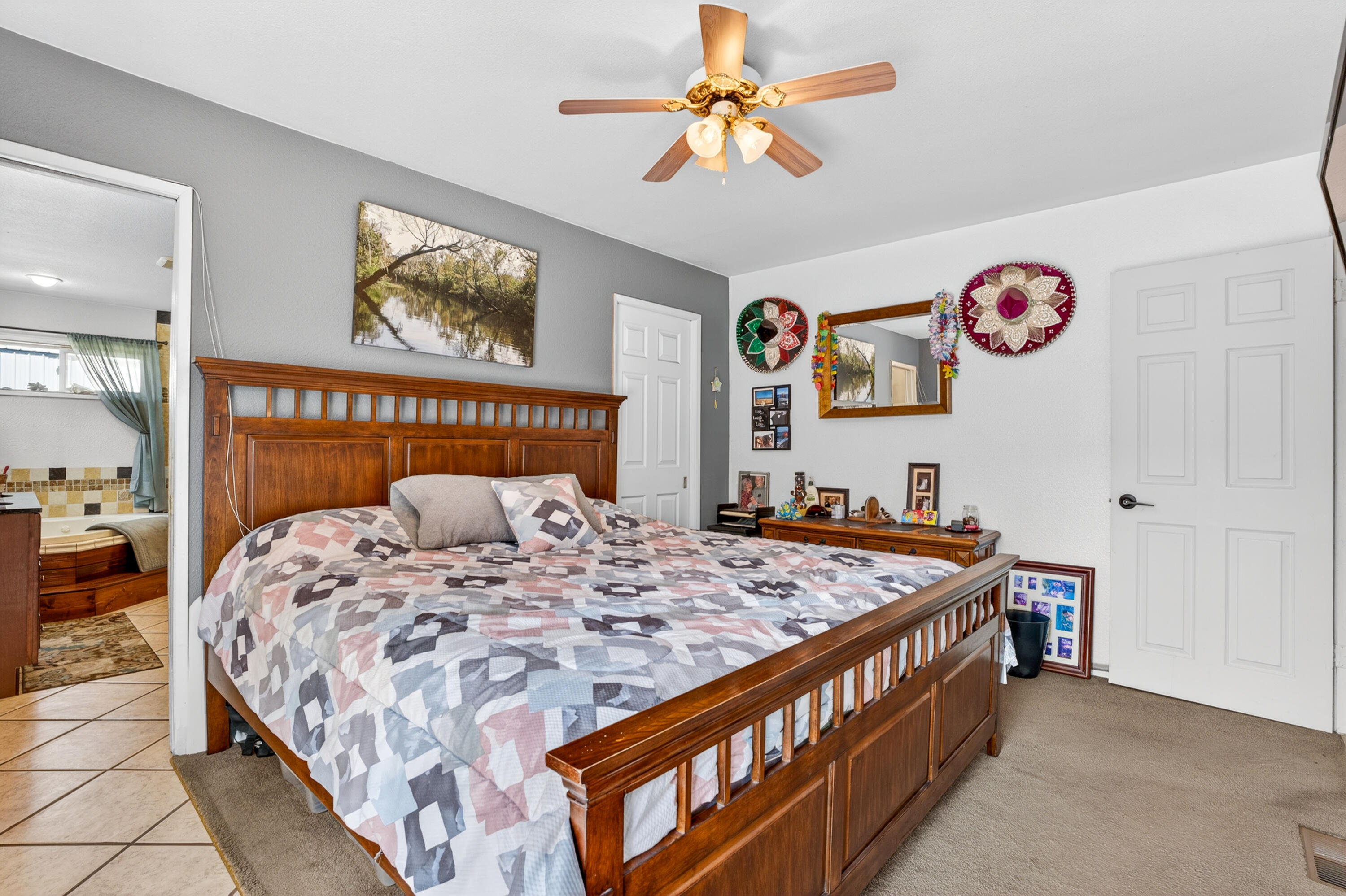 
                        Property photograph at
                        762 JOSEPH JESSICA RD
                      