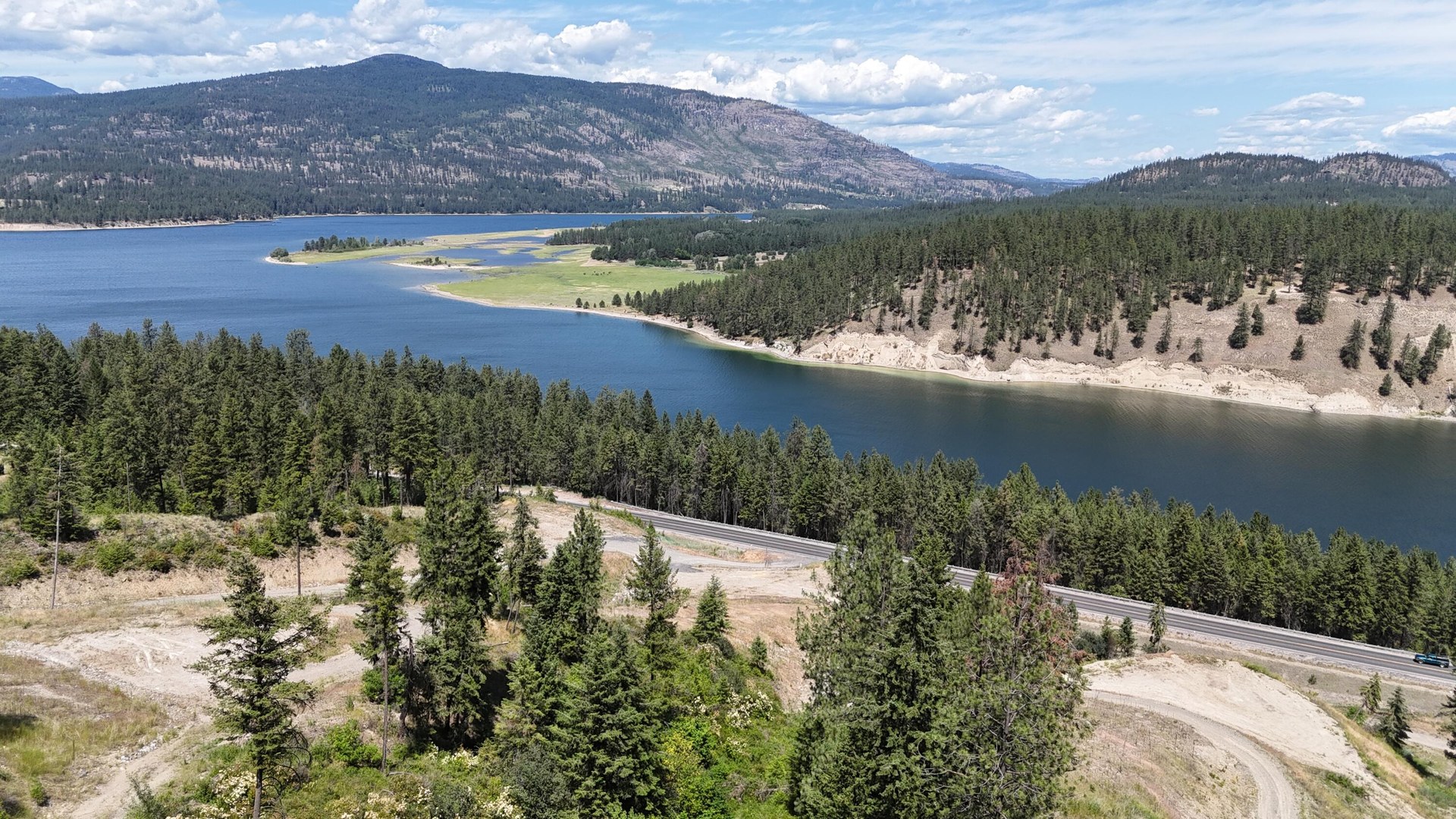 
                        Property photograph at
                        1381 #B HWY 25 S
                      