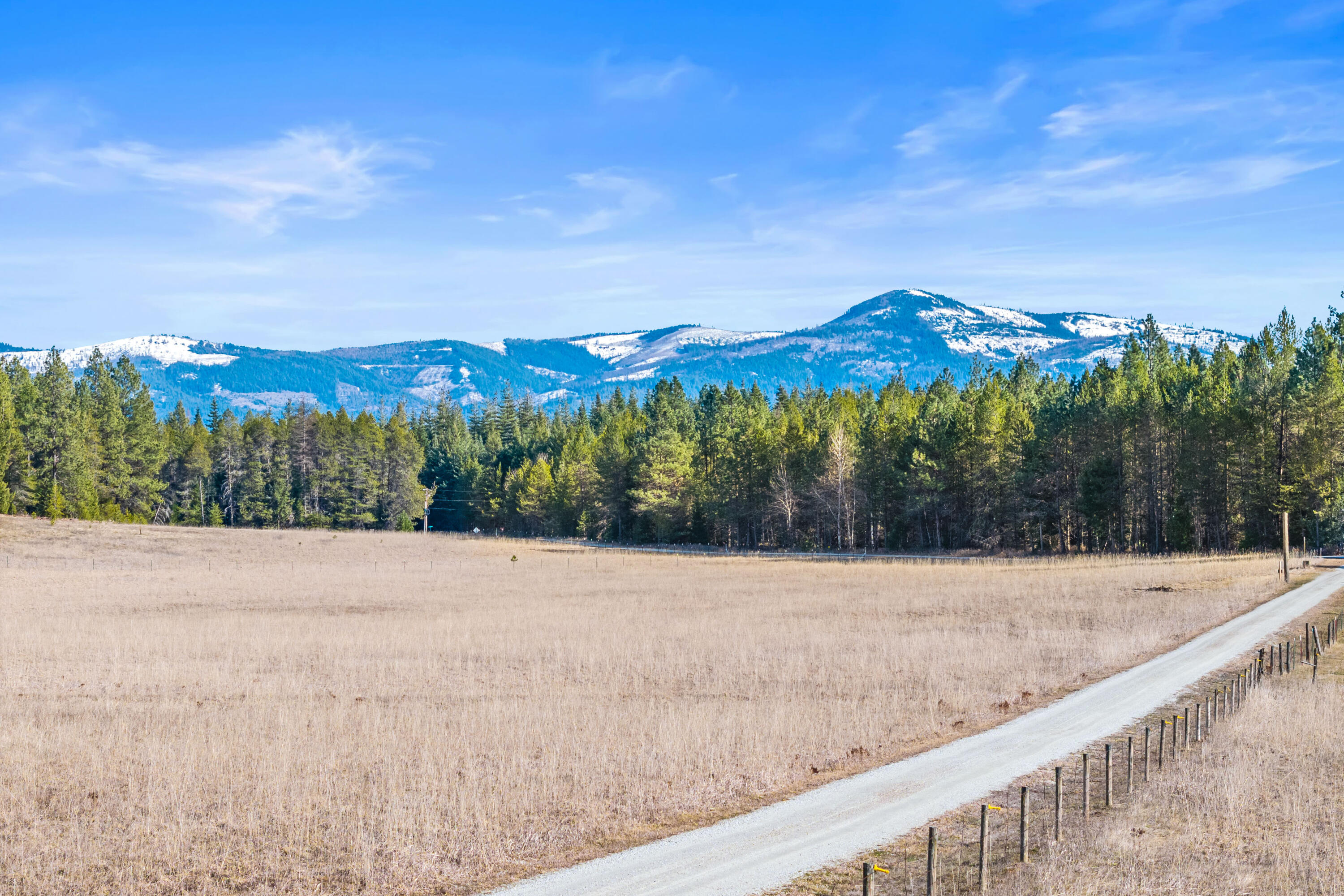 
                        Property photograph at
                        1114 N STOHR RD
                      