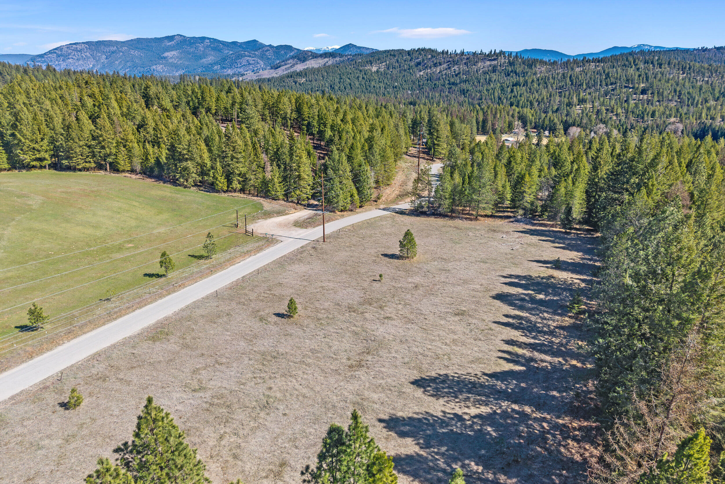 
                        Property photograph at
                        2068 ADDY-GIFFORD RD
                      
