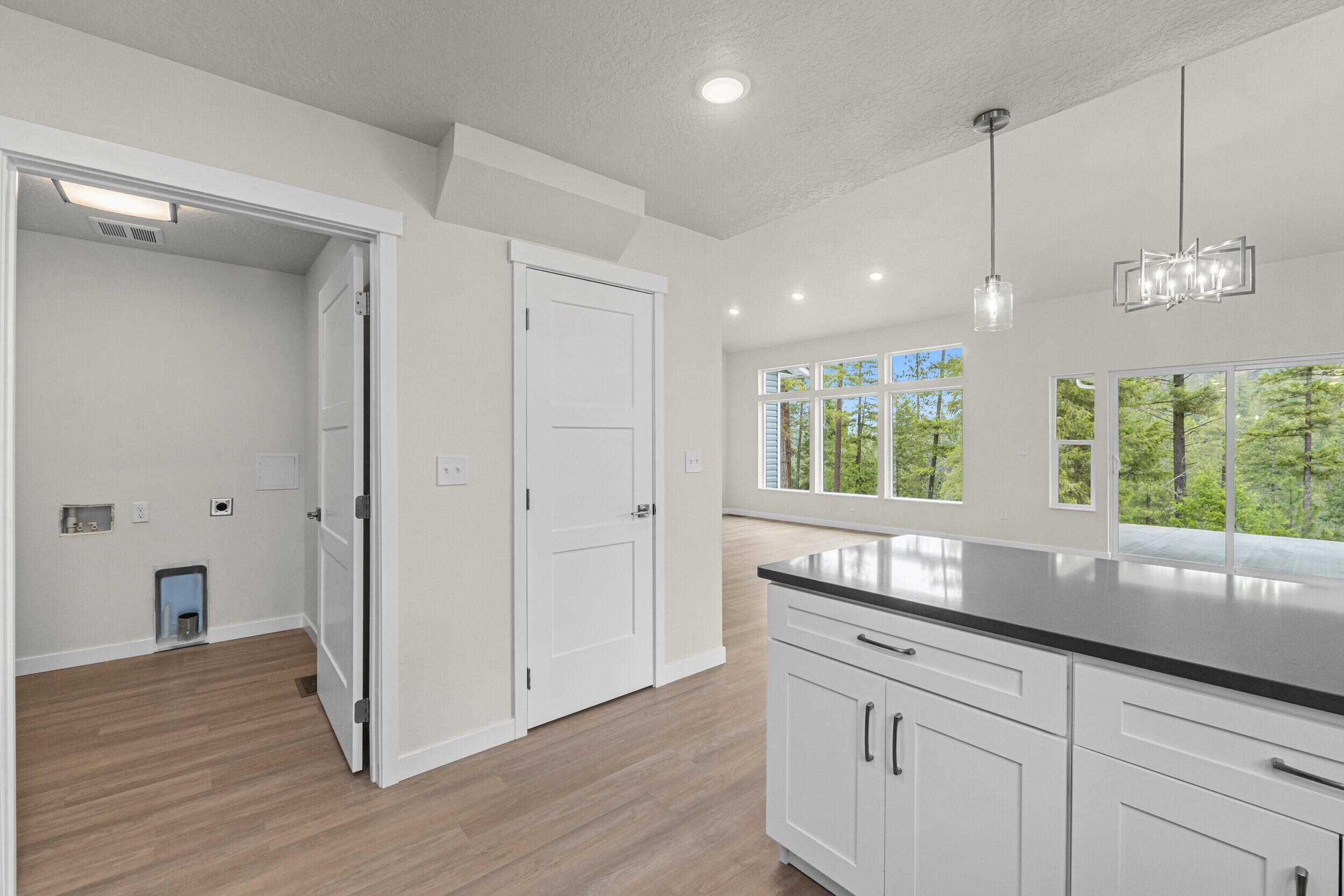 
                        Property photograph at
                        2528 CANYON CREST WAY
                      