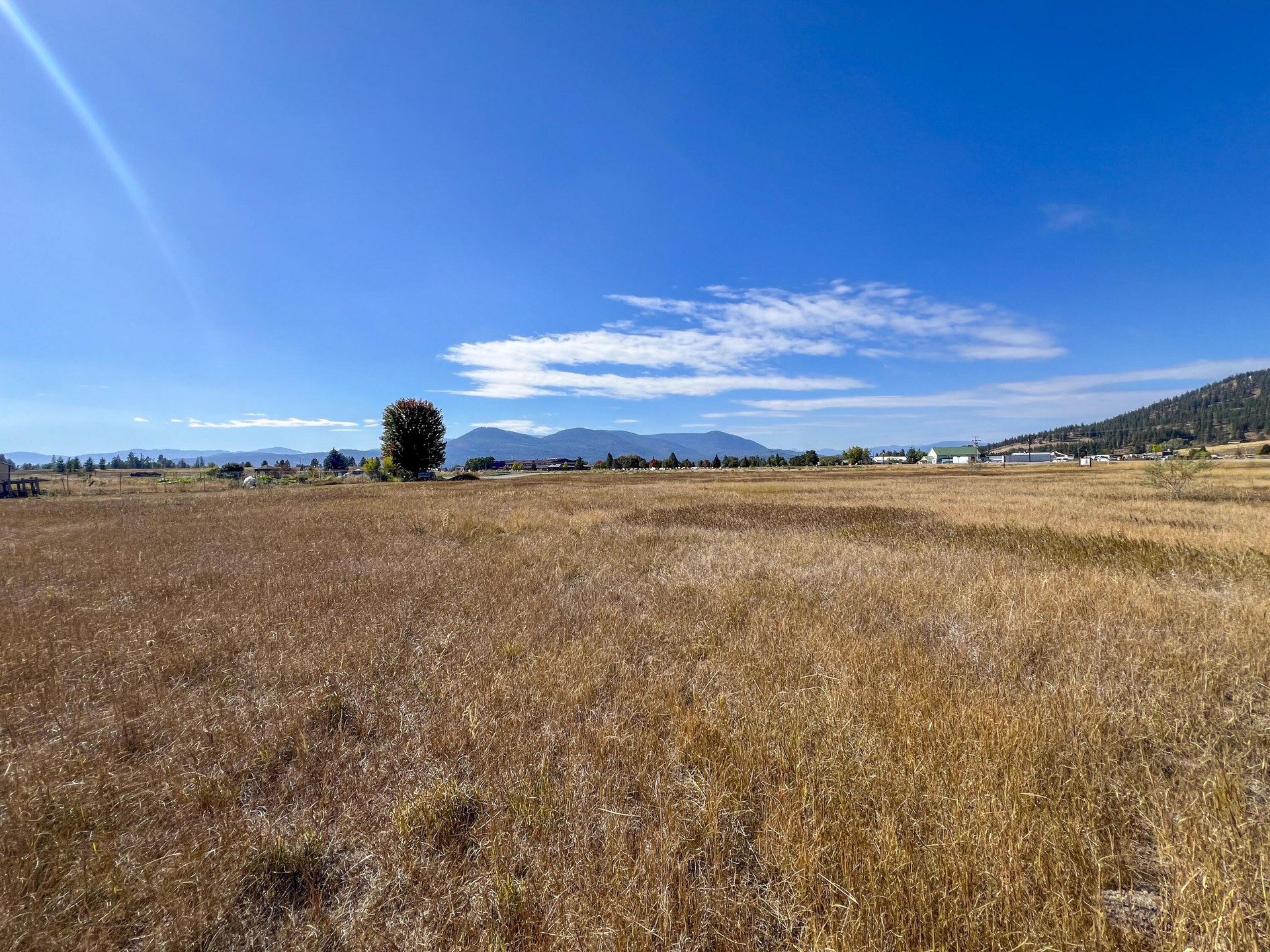 
                        Property photograph at
                        170 - TBD E HWY 20
                      