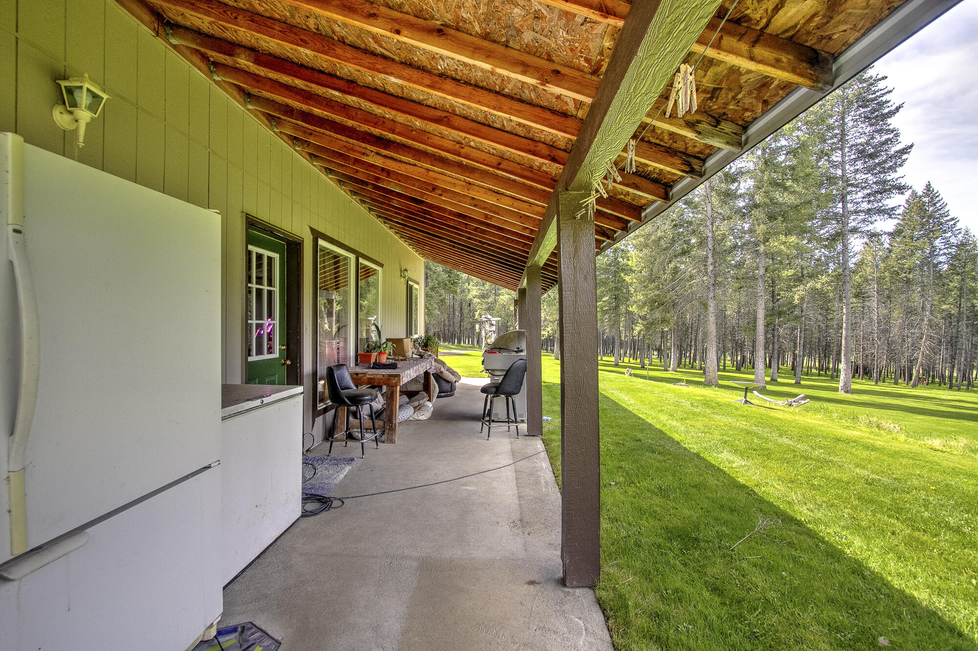 
                        Property photograph at
                        6731 RIVER WAY
                      