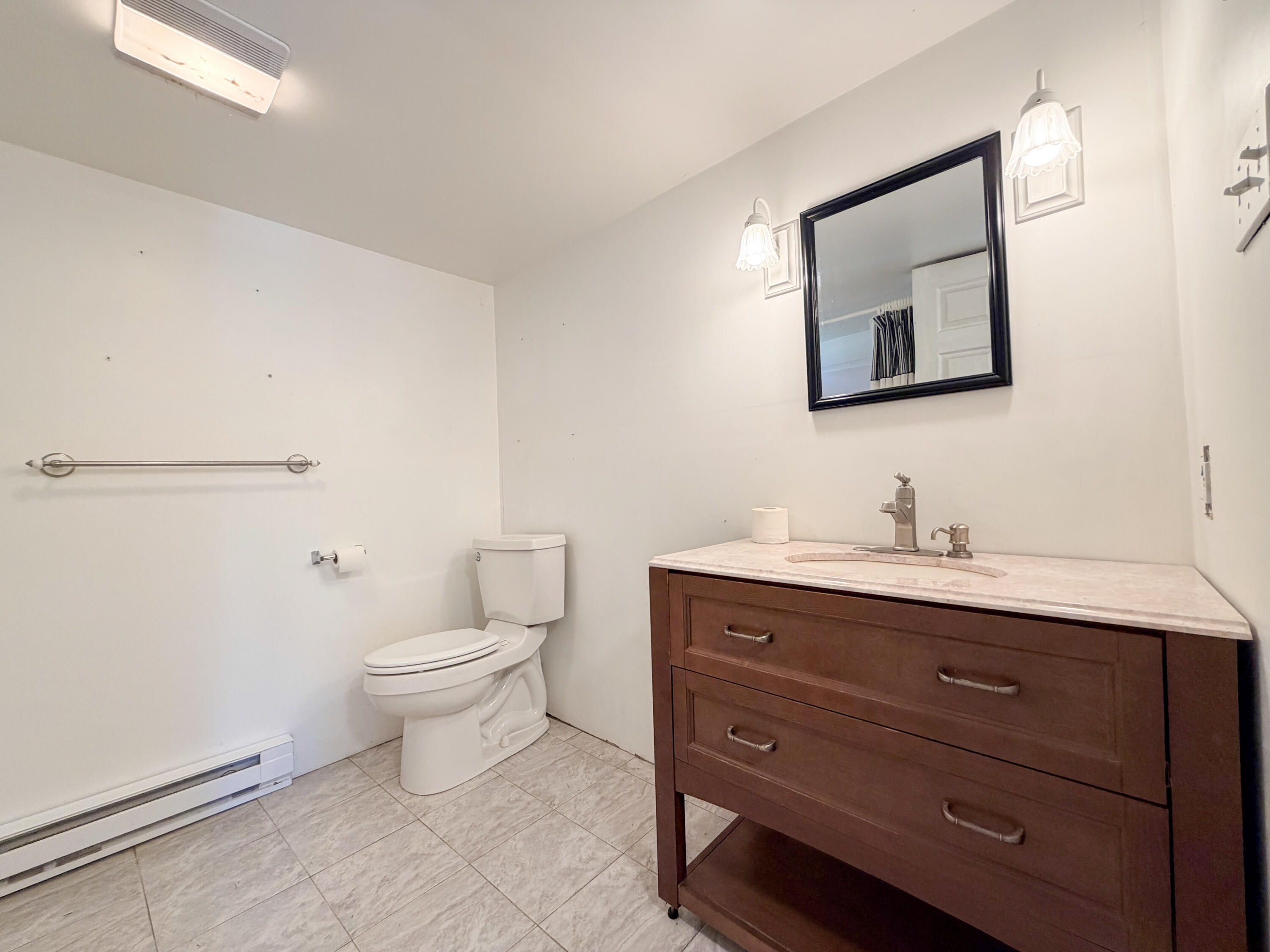 
                        Property photograph at
                        3154 HEATHER LANE
                      