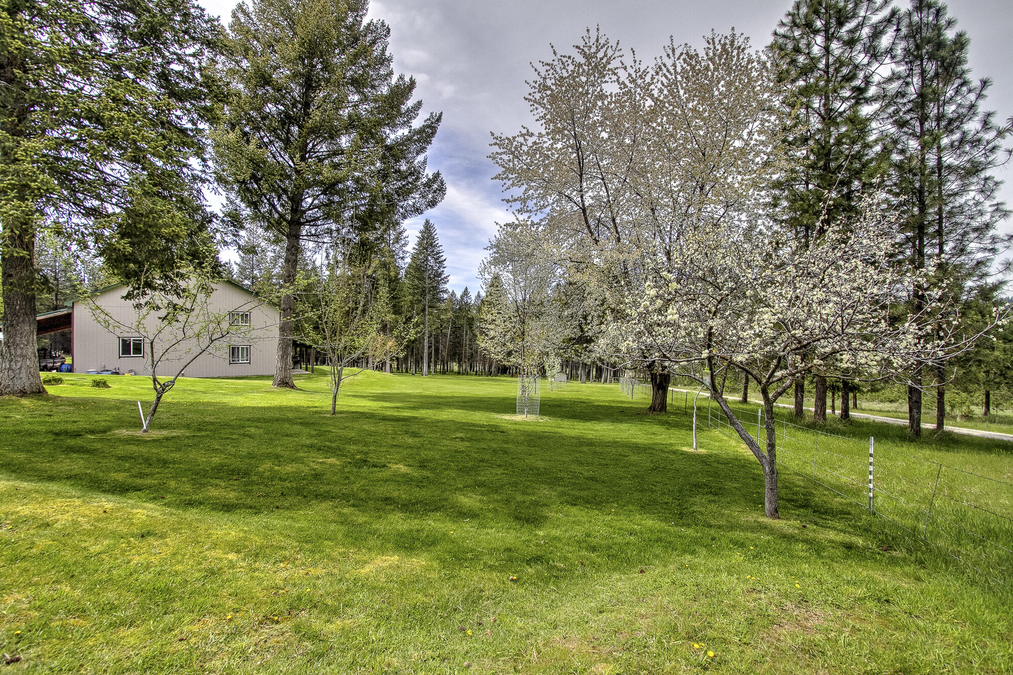 
                        Property photograph at
                        6731 RIVER WAY
                      