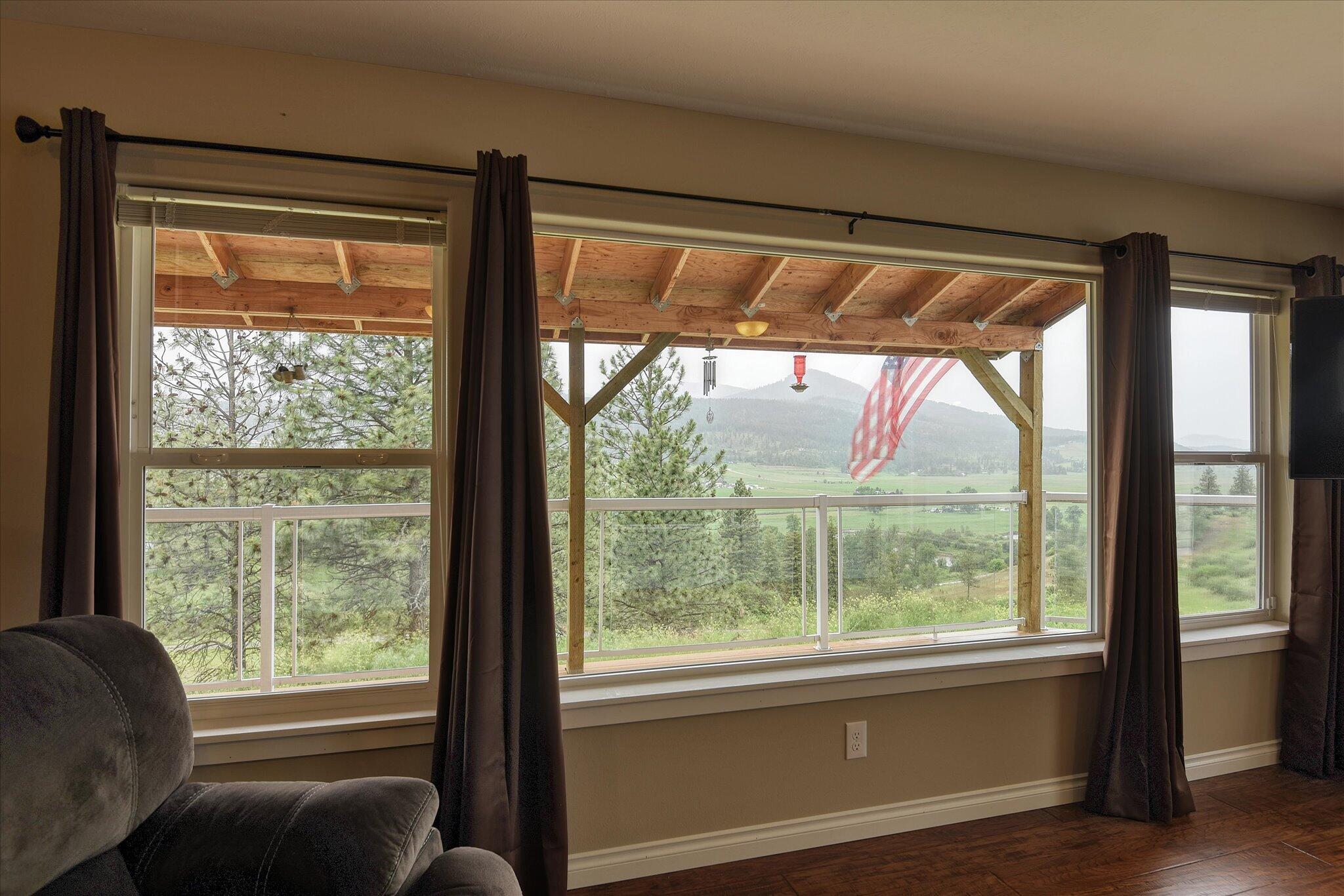 
                        Property photograph at
                        419 US-395 S
                      