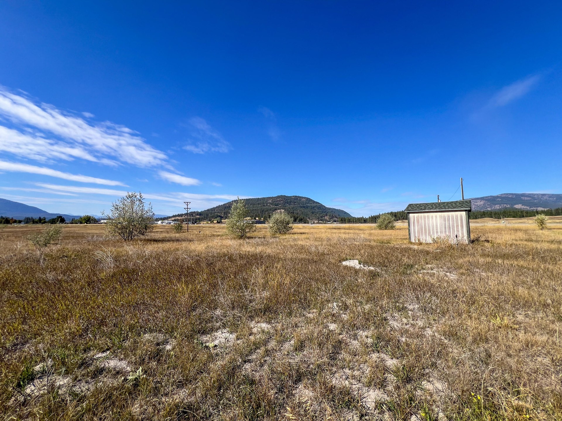
                        Property photograph at
                        170 - TBD E HWY 20
                      