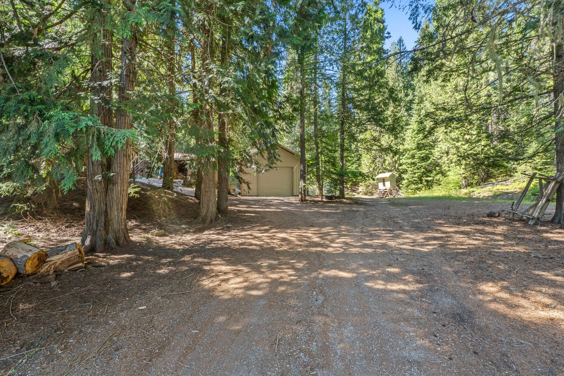 
                        Property photograph at
                        2594 TAMARACK DR
                      