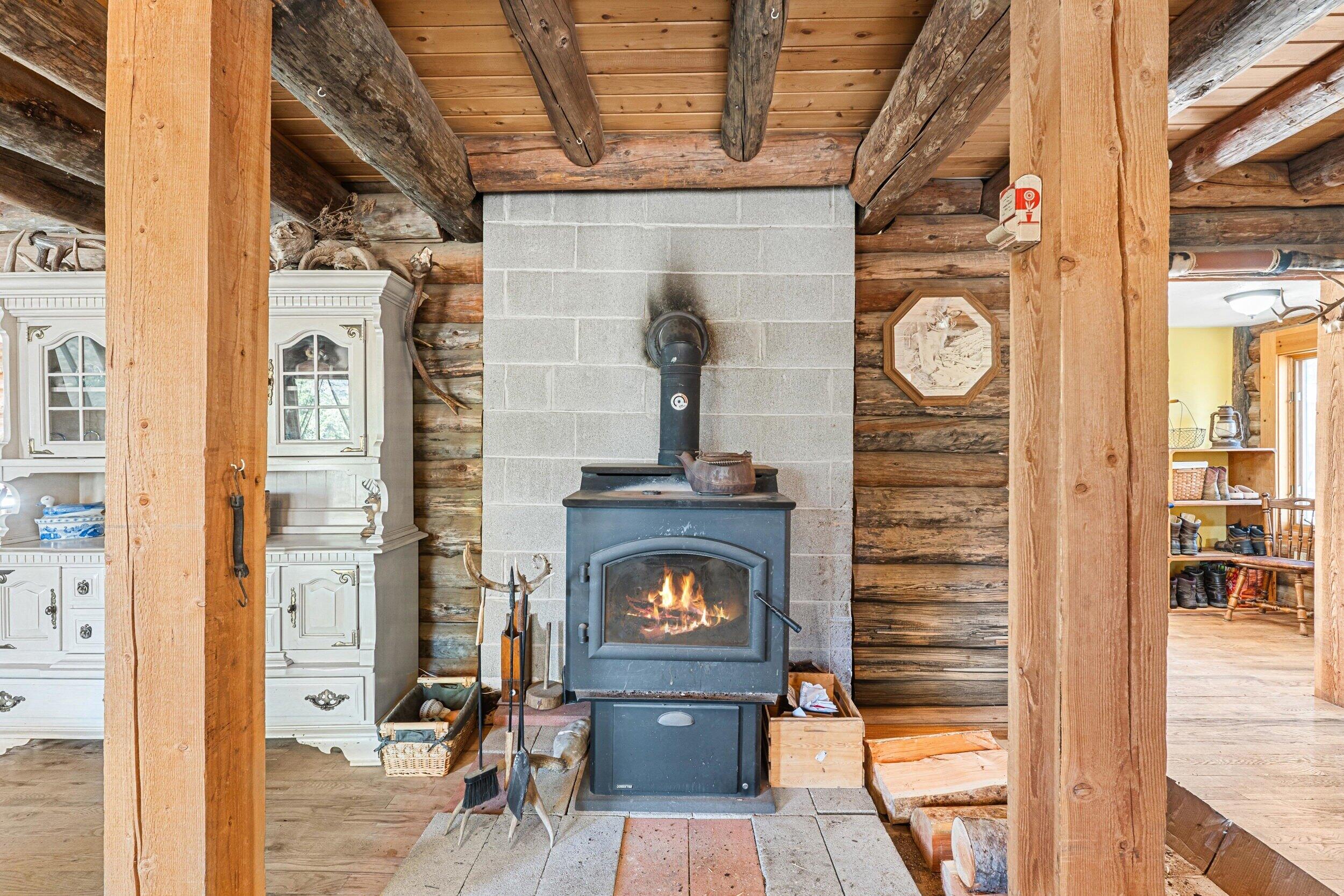 
                        Property photograph at
                        4158 LUMBERG RD
                      