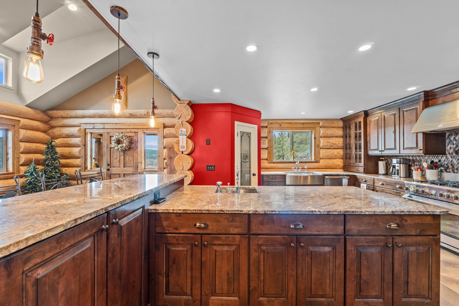 
                        Property photograph at
                        33905 WINTERWOOD LN E
                      