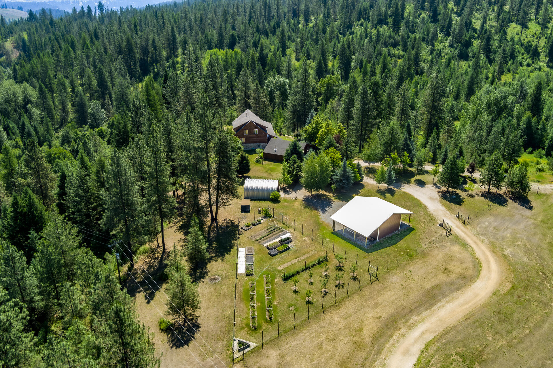 
                        Property photograph at
                        169 BARNABY CREEK SOUTH SIDE RD
                      