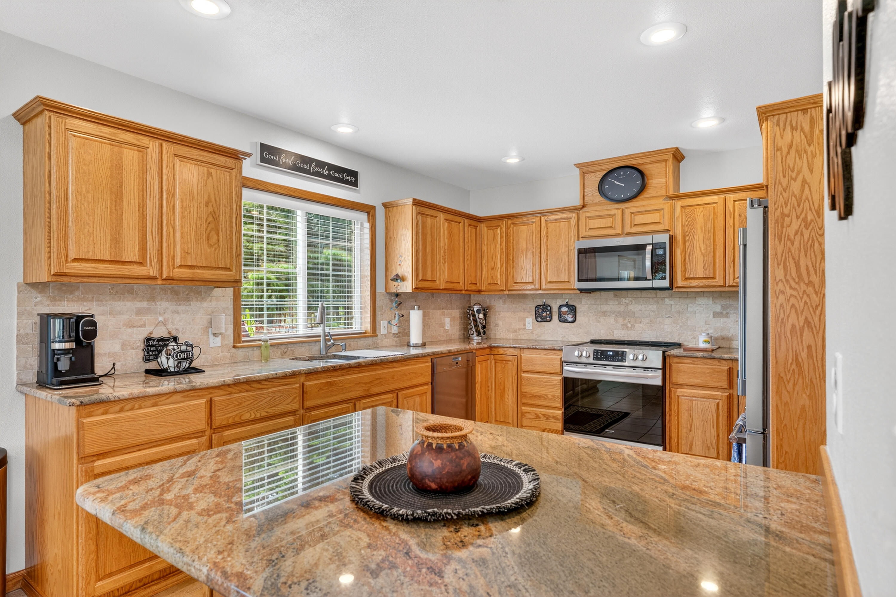 
                        Property photograph at
                        257 EAGLE DR
                      