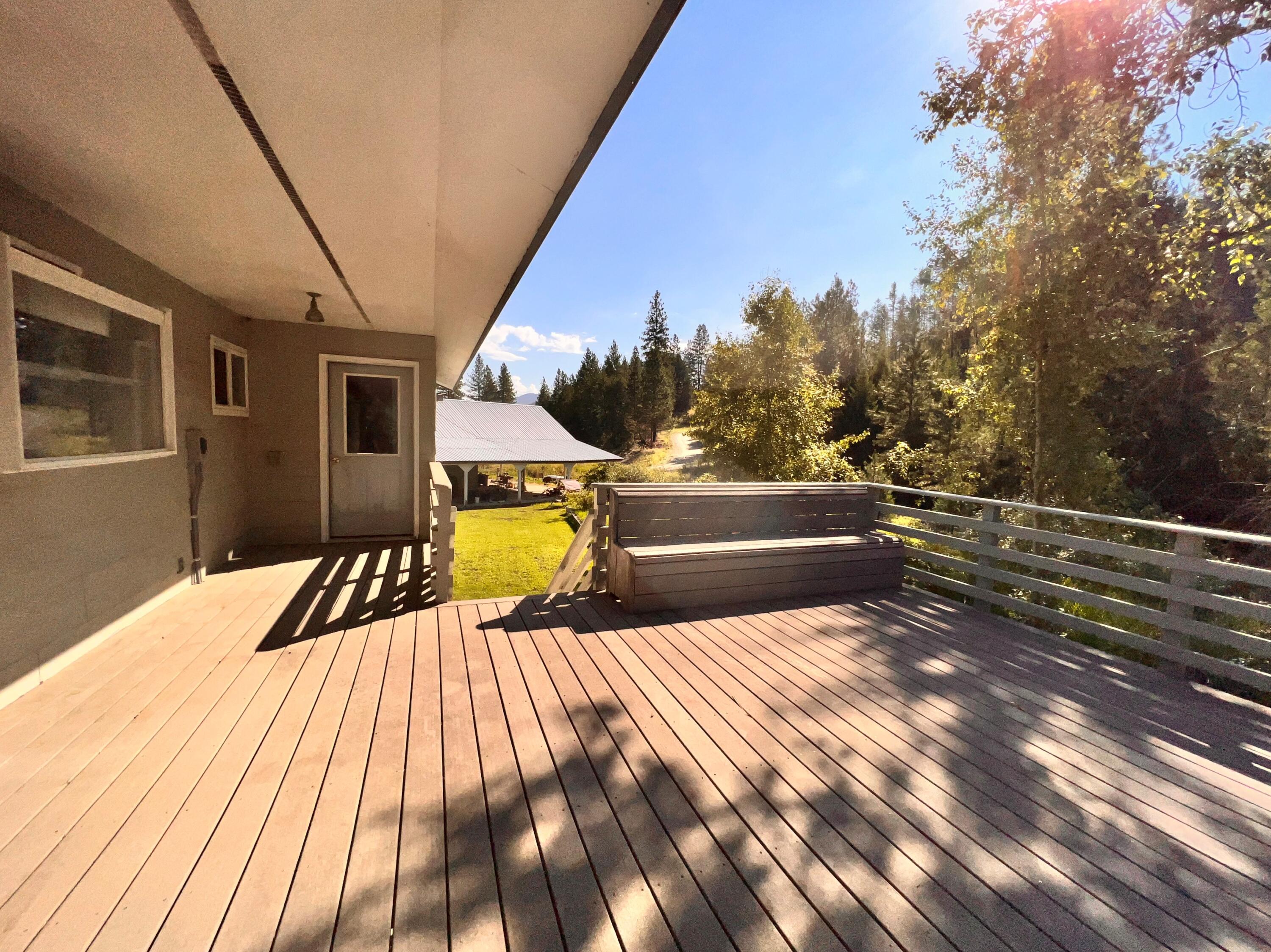 
                        Property photograph at
                        17320 HIGHWAY 21 N
                      