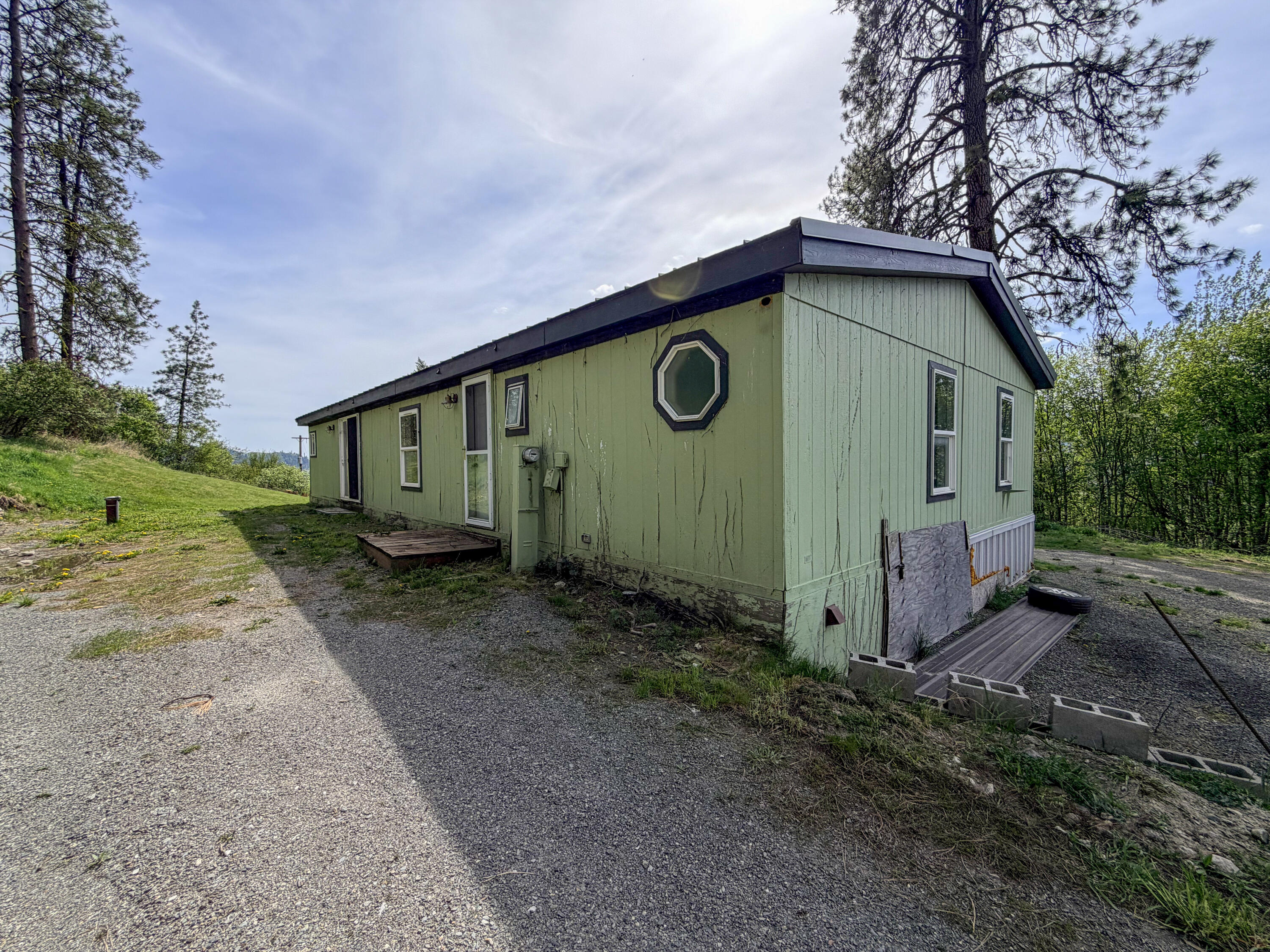 
                        Property photograph at
                        2897 MCNITT RD
                      