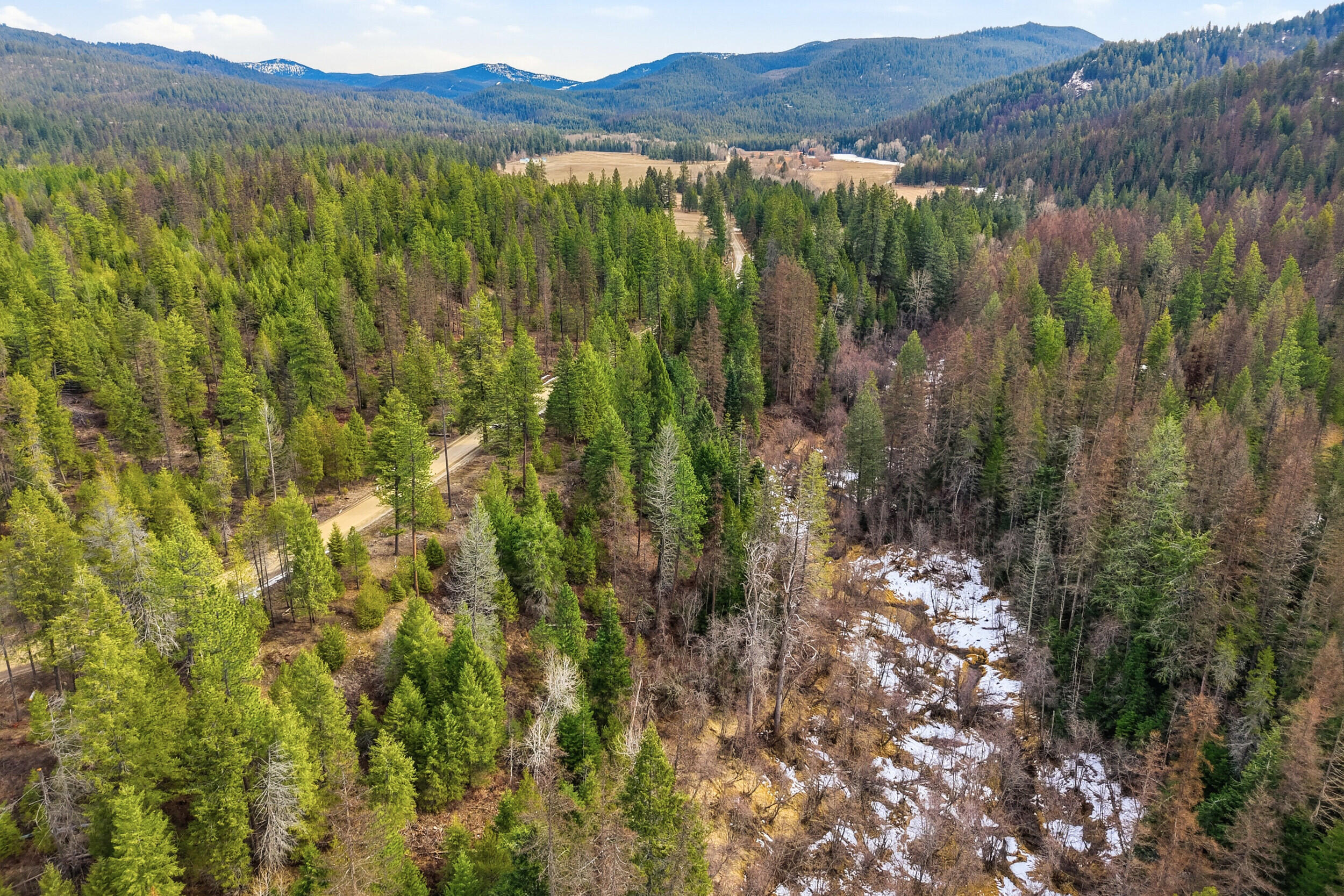 
                        Property photograph at
                        28XX BURNT VALLEY (20AC) RD
                      