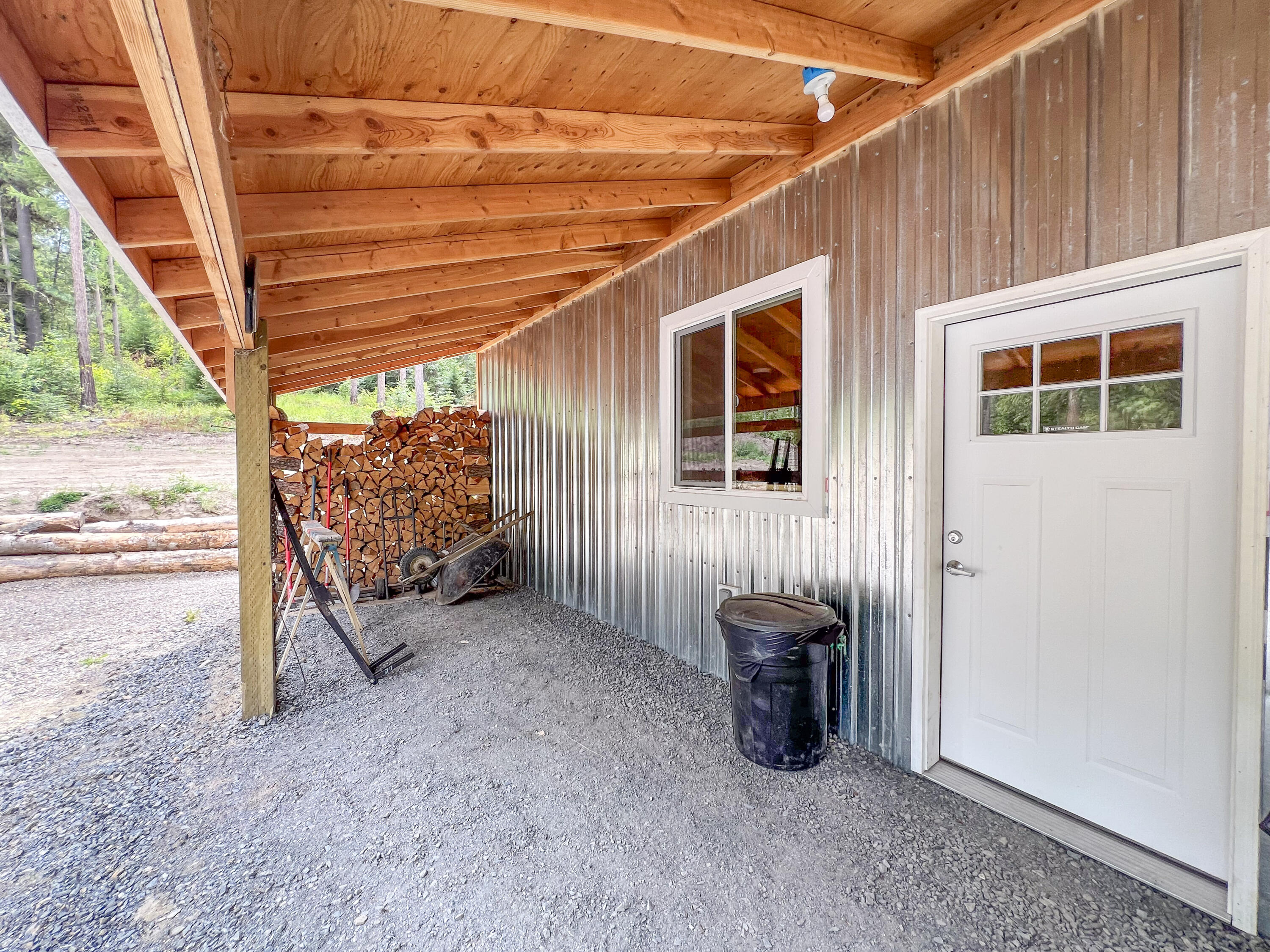 
                        Property photograph at
                        3402 LARKSPUR WAY
                      