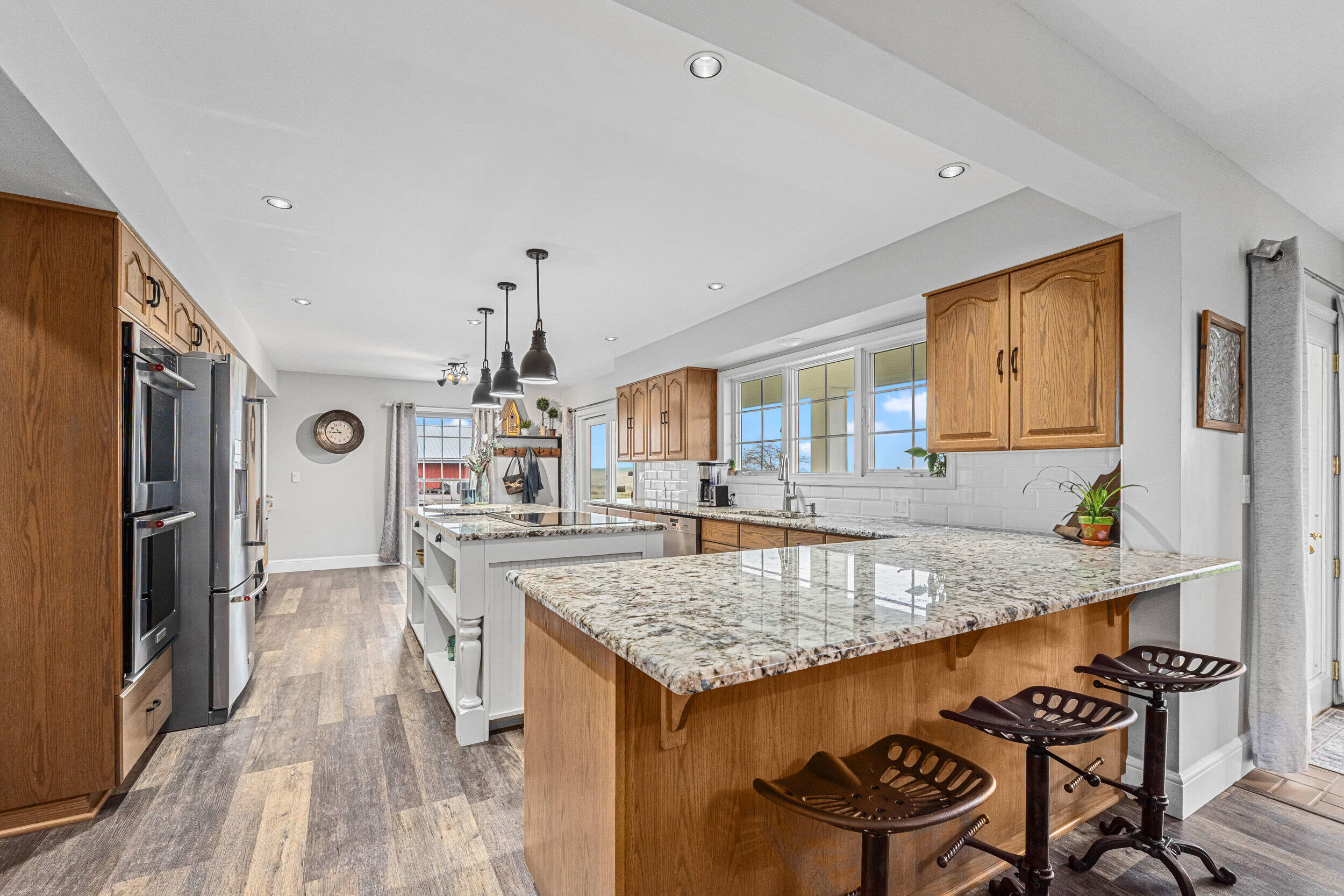 
                        Property photograph at
                        34462 COTTONWOOD CREEK RD E
                      