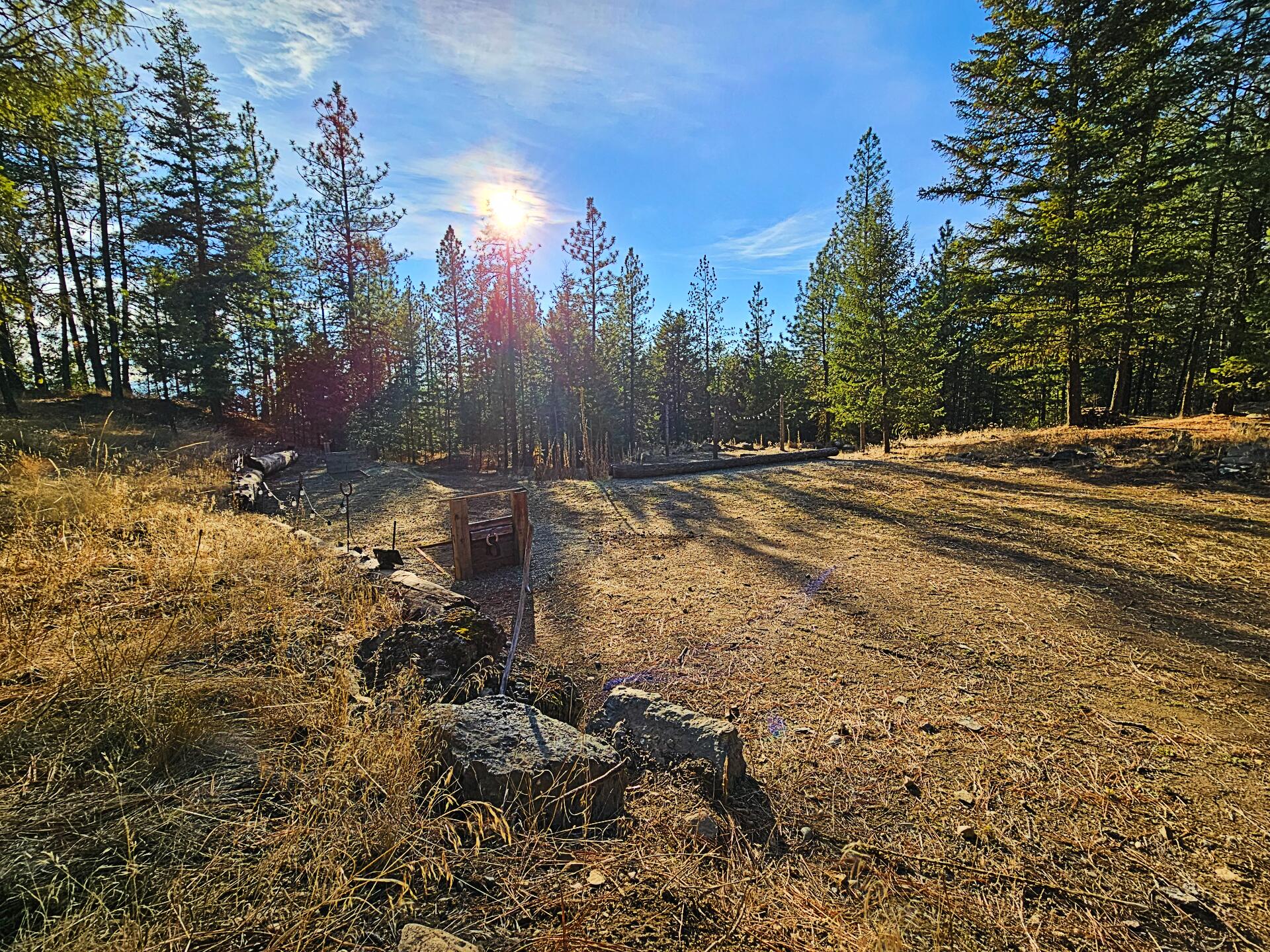 
                        Property photograph at
                        1631Q BONANZA HILL RD N
                      
