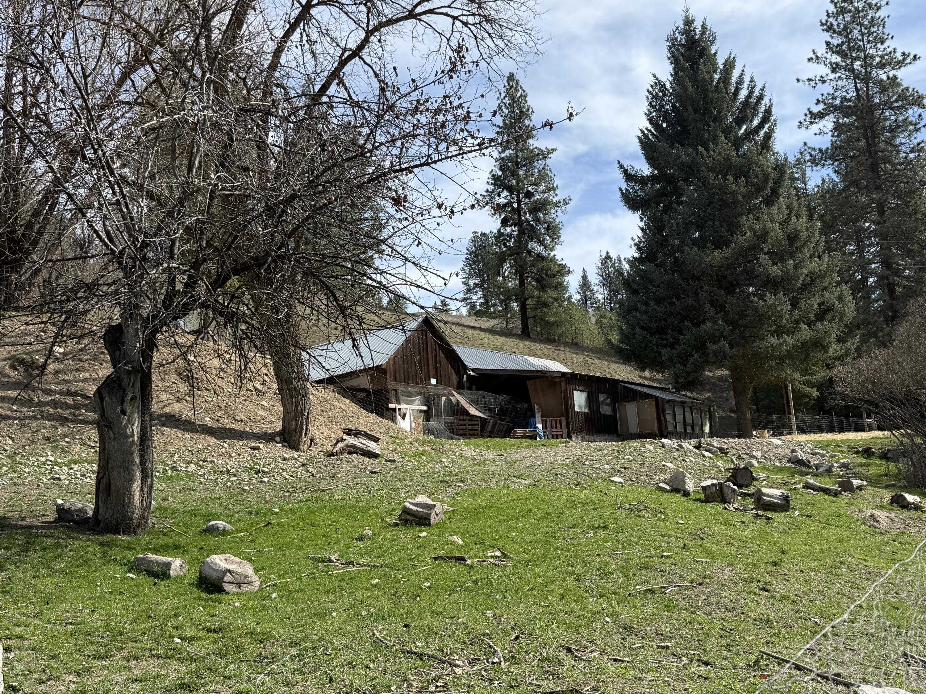 
                        Property photograph at
                        155 ST PETERS CREEK RD
                      