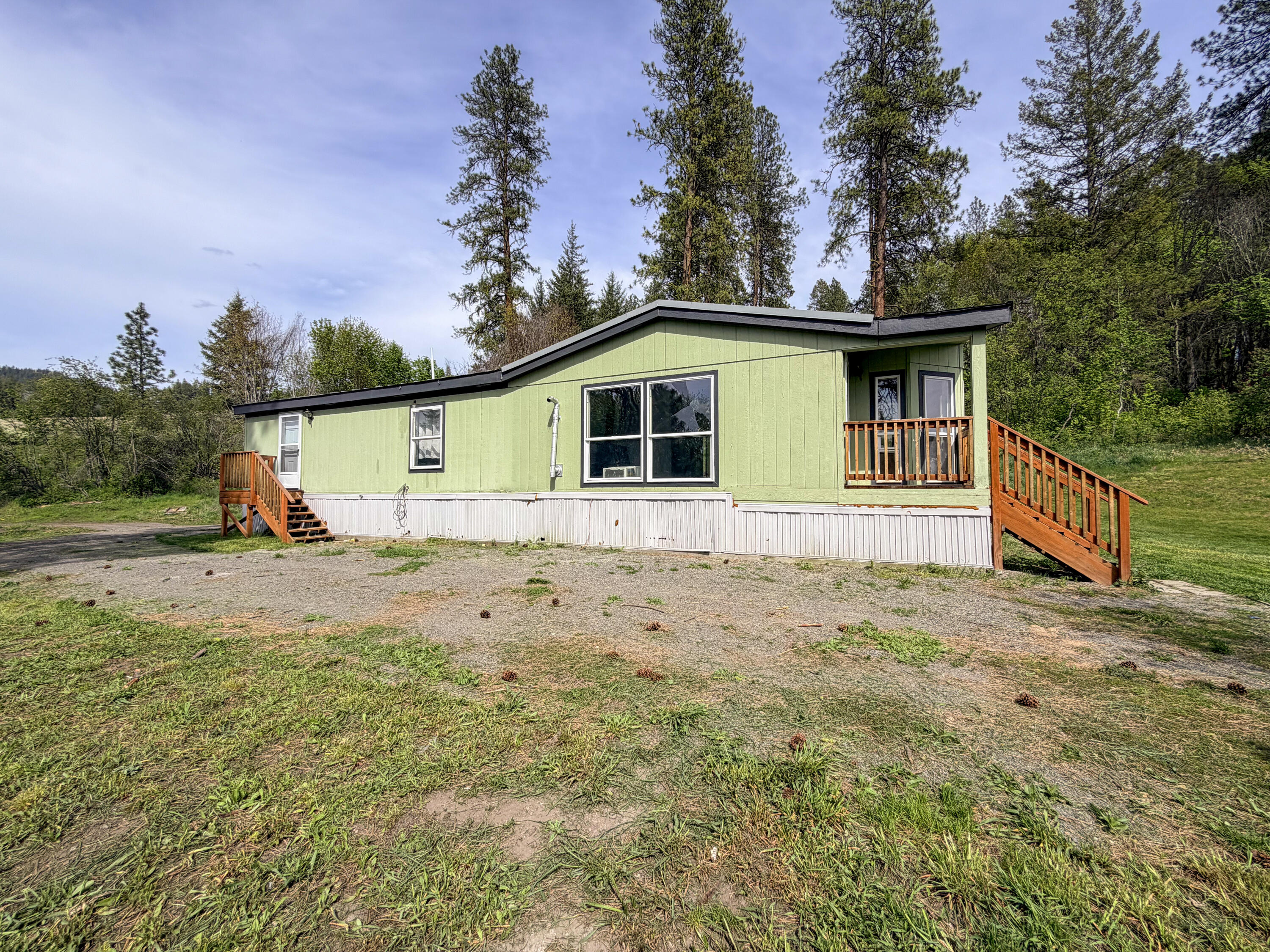 
                        Property photograph at
                        2897 MCNITT RD
                      