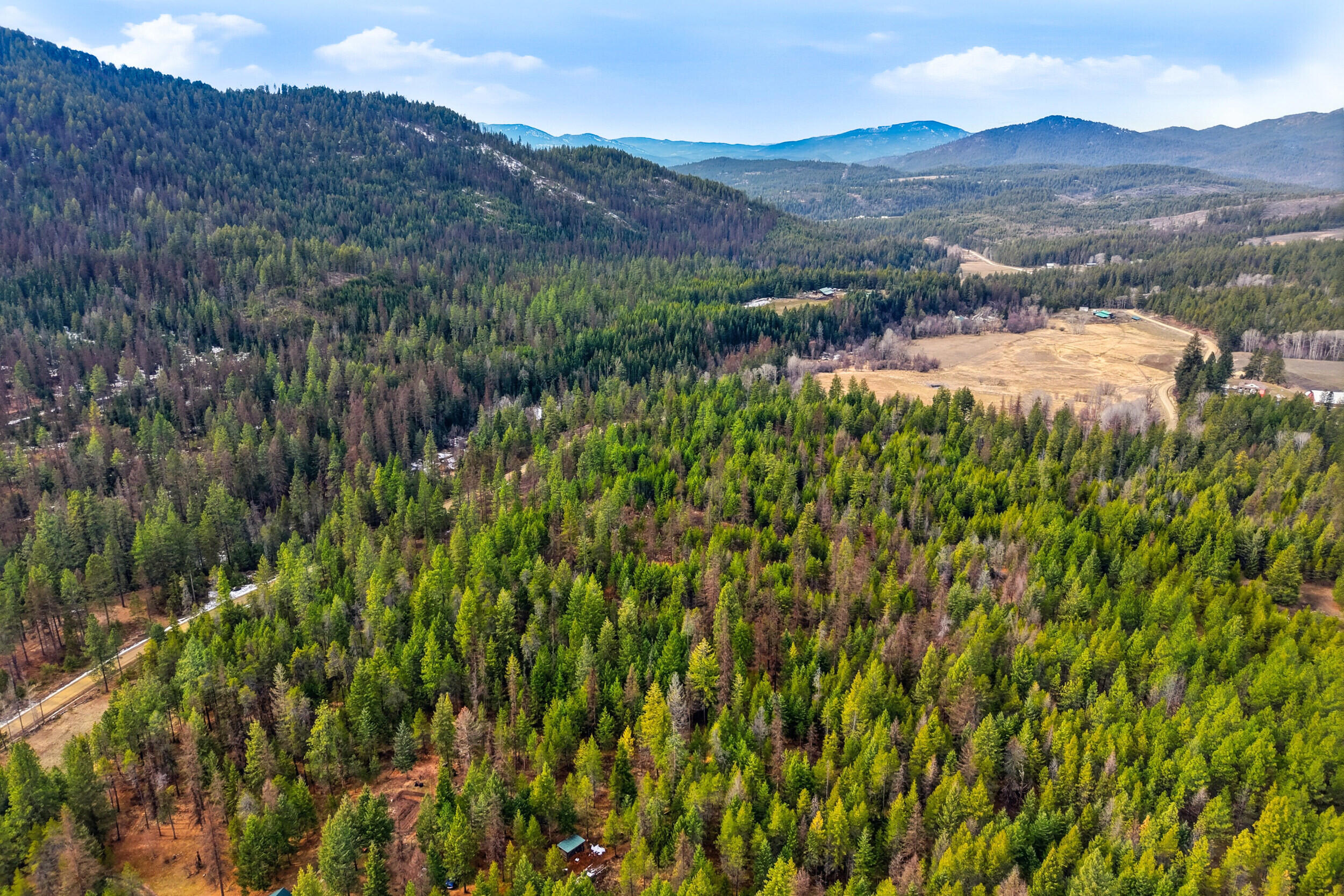 
                        Property photograph at
                        28XX BURNT VALLEY (20AC) RD
                      