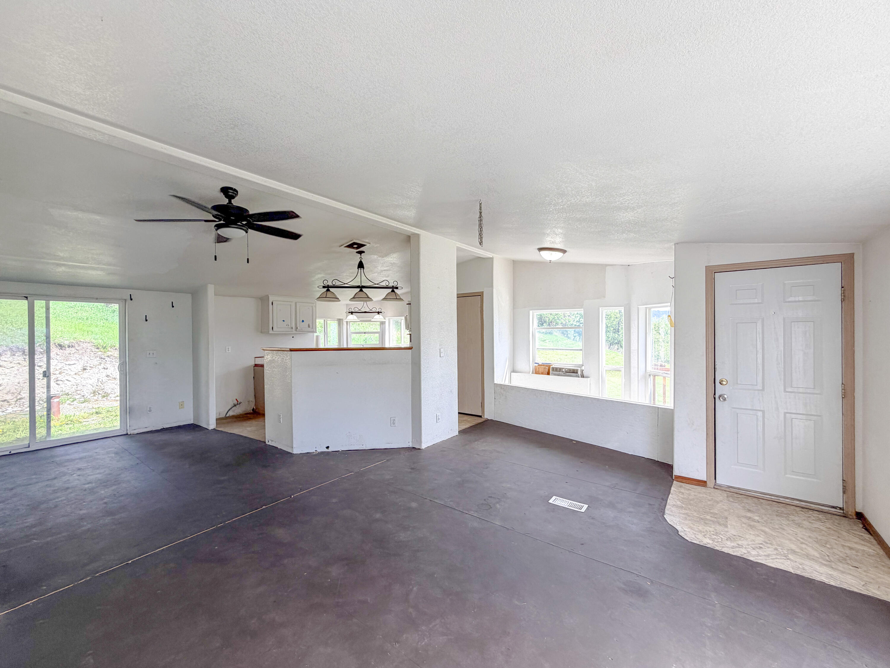 
                        Property photograph at
                        2897 MCNITT RD
                      