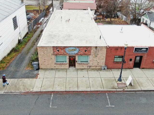 
                        Property photograph at
                        153 N WYNNE ST
                      