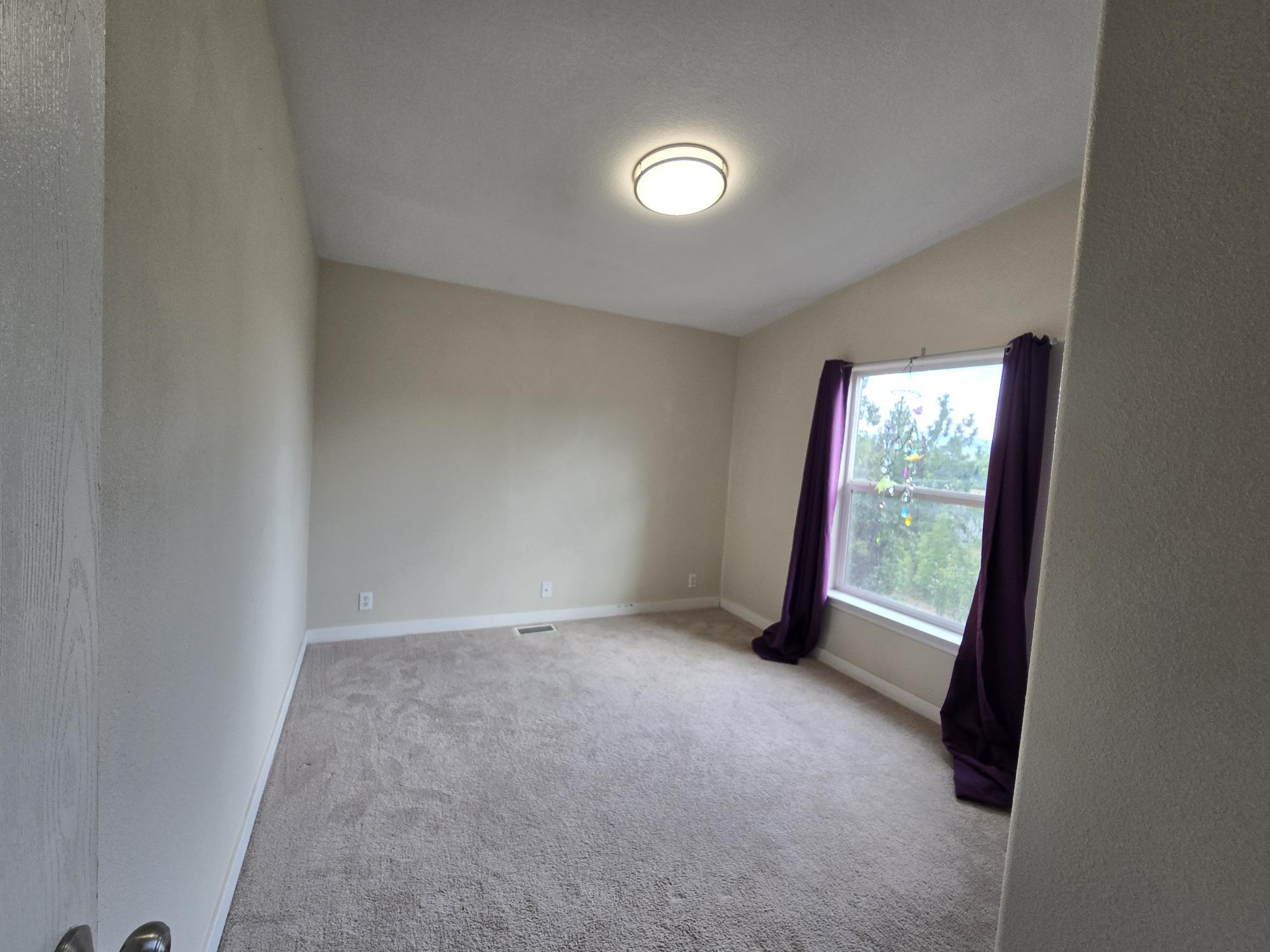 
                        Property photograph at
                        604 N WEST ST
                      