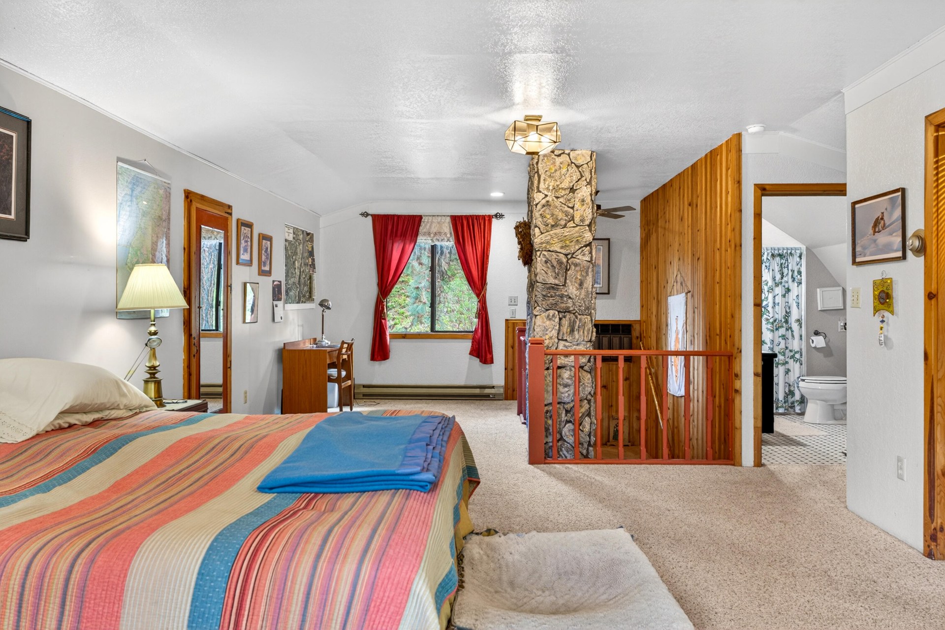 
                        Property photograph at
                        59 BISBEE CREEK LN
                      