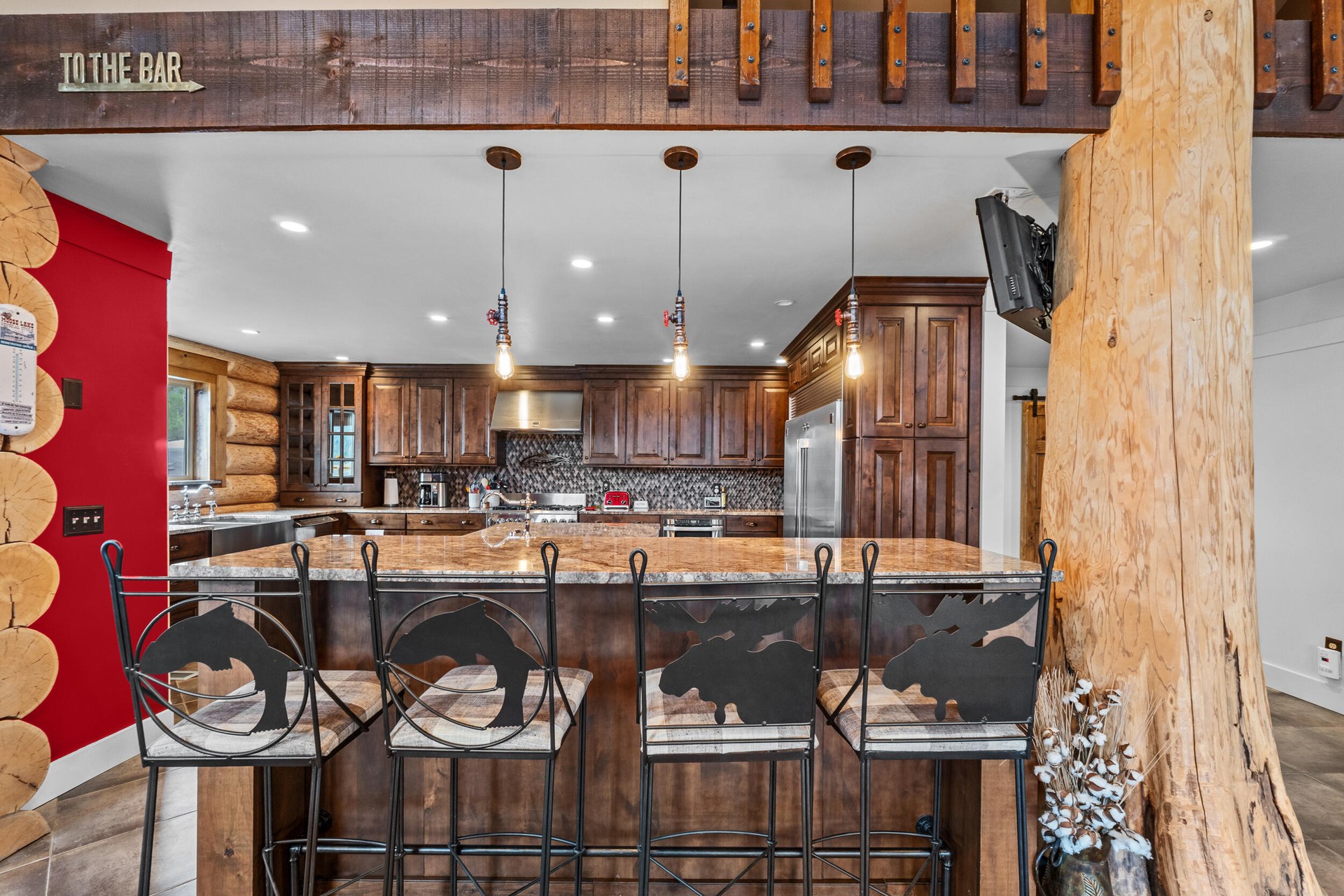 
                        Property photograph at
                        33905 WINTERWOOD LN E
                      