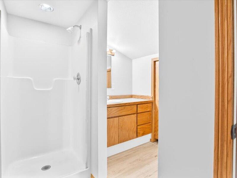 
                        Property photograph at
                        147 RICHMOND LN
                      