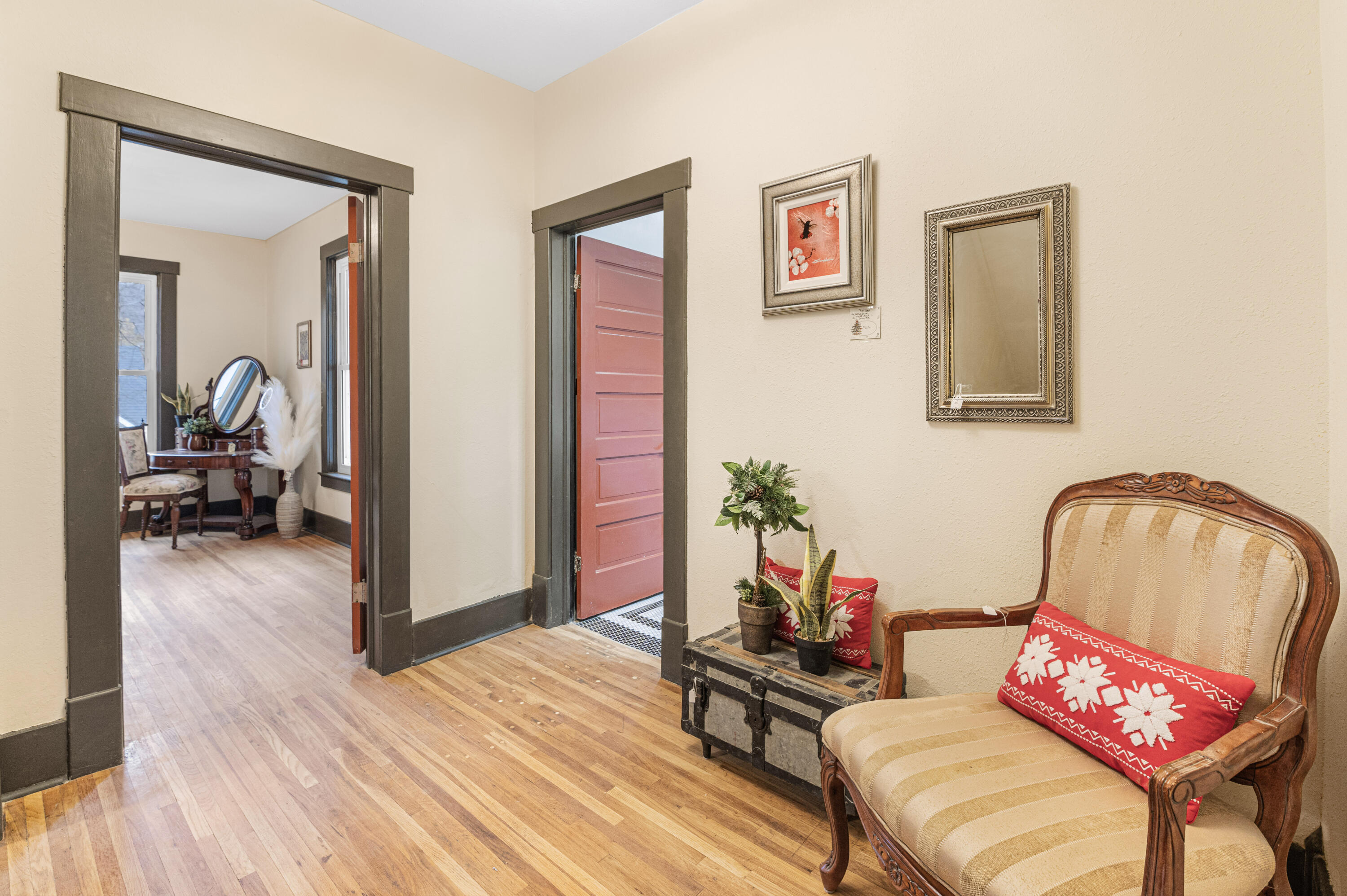 
                        Property photograph at
                        640 N ELM ST
                      