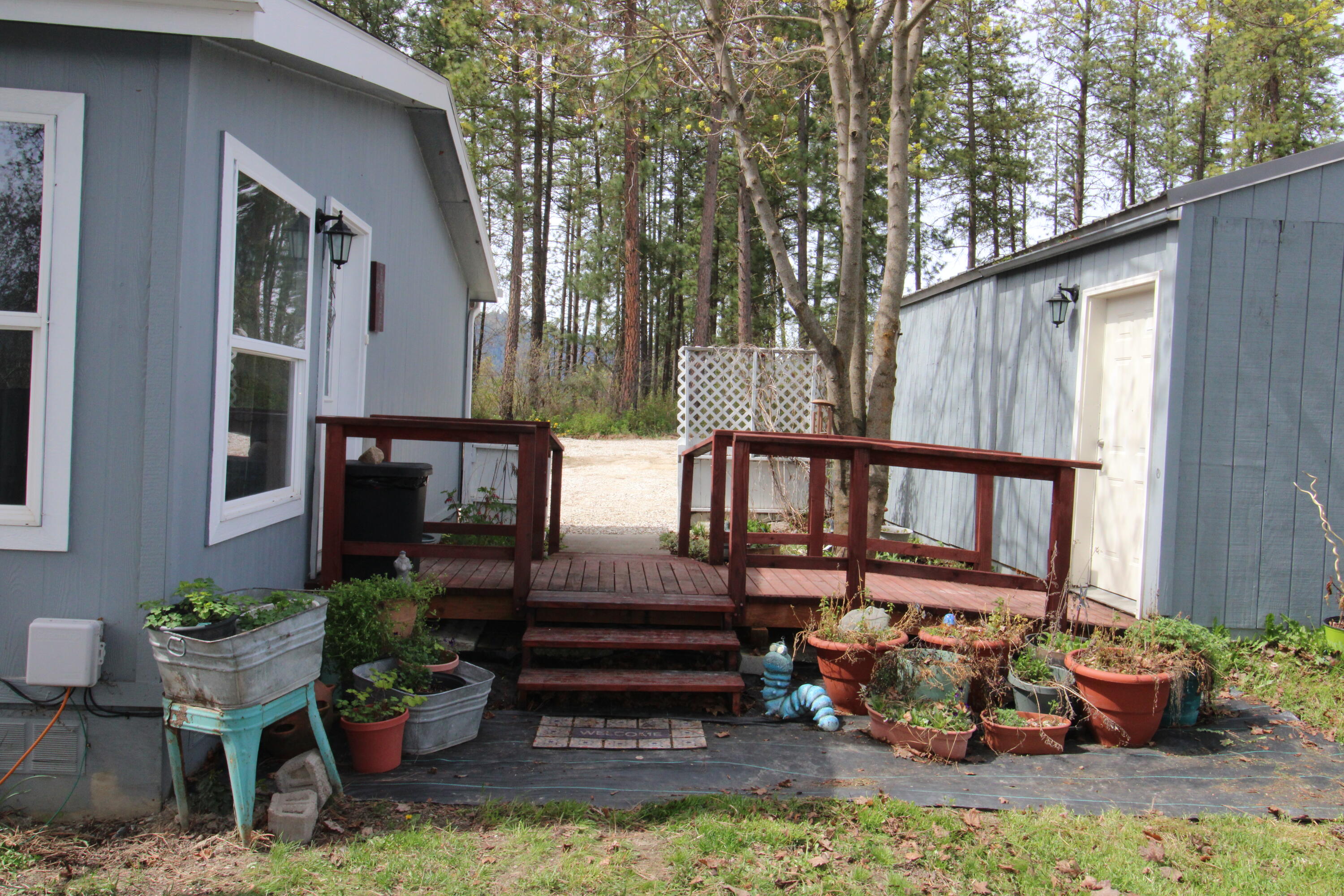 
                        Property photograph at
                        604 N WEST ST
                      