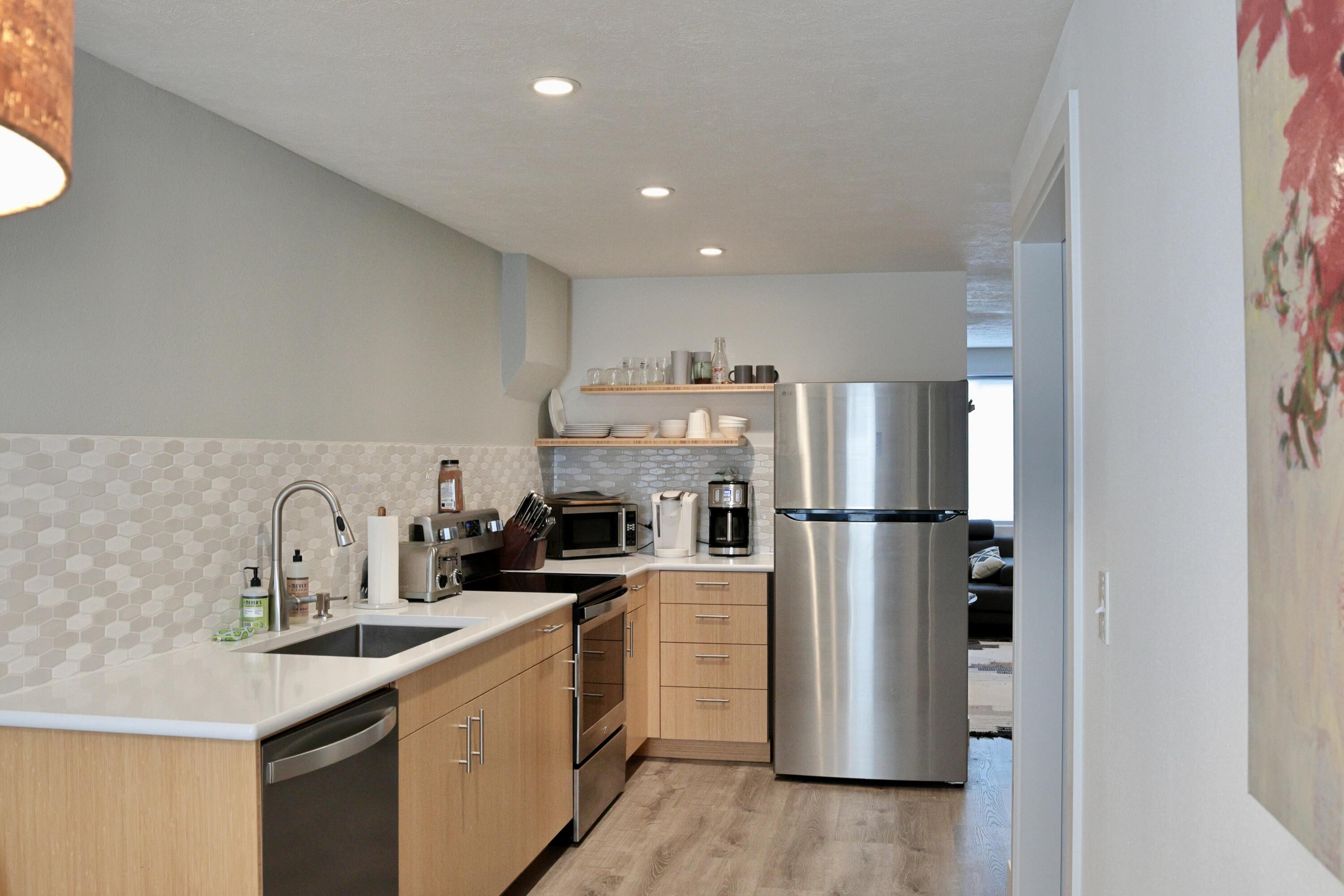 
                        Property photograph at
                        108 E MAIN AVE
                      