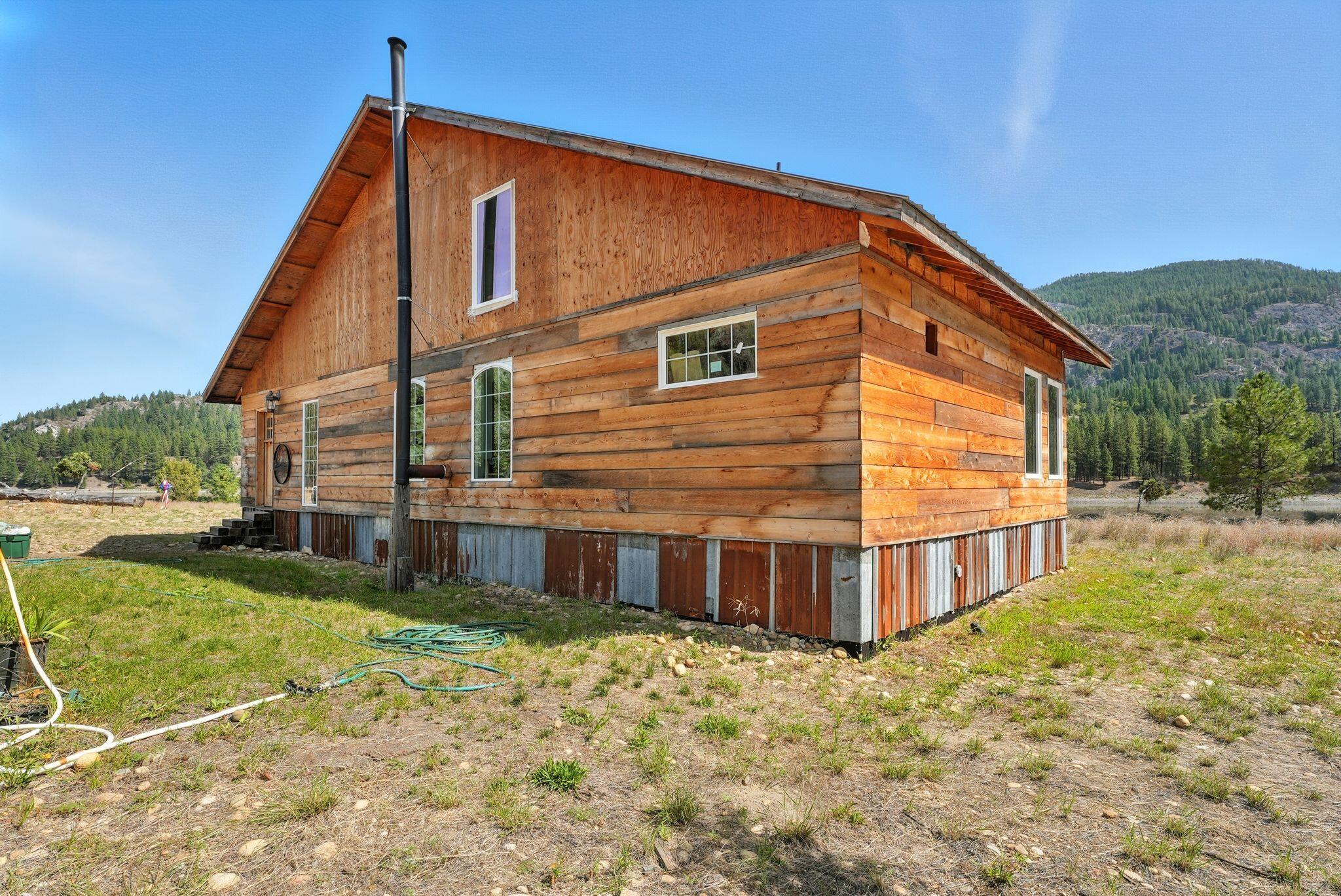 
                        Property photograph at
                        4004 NORTHPORT FLAT CREEK RD
                      