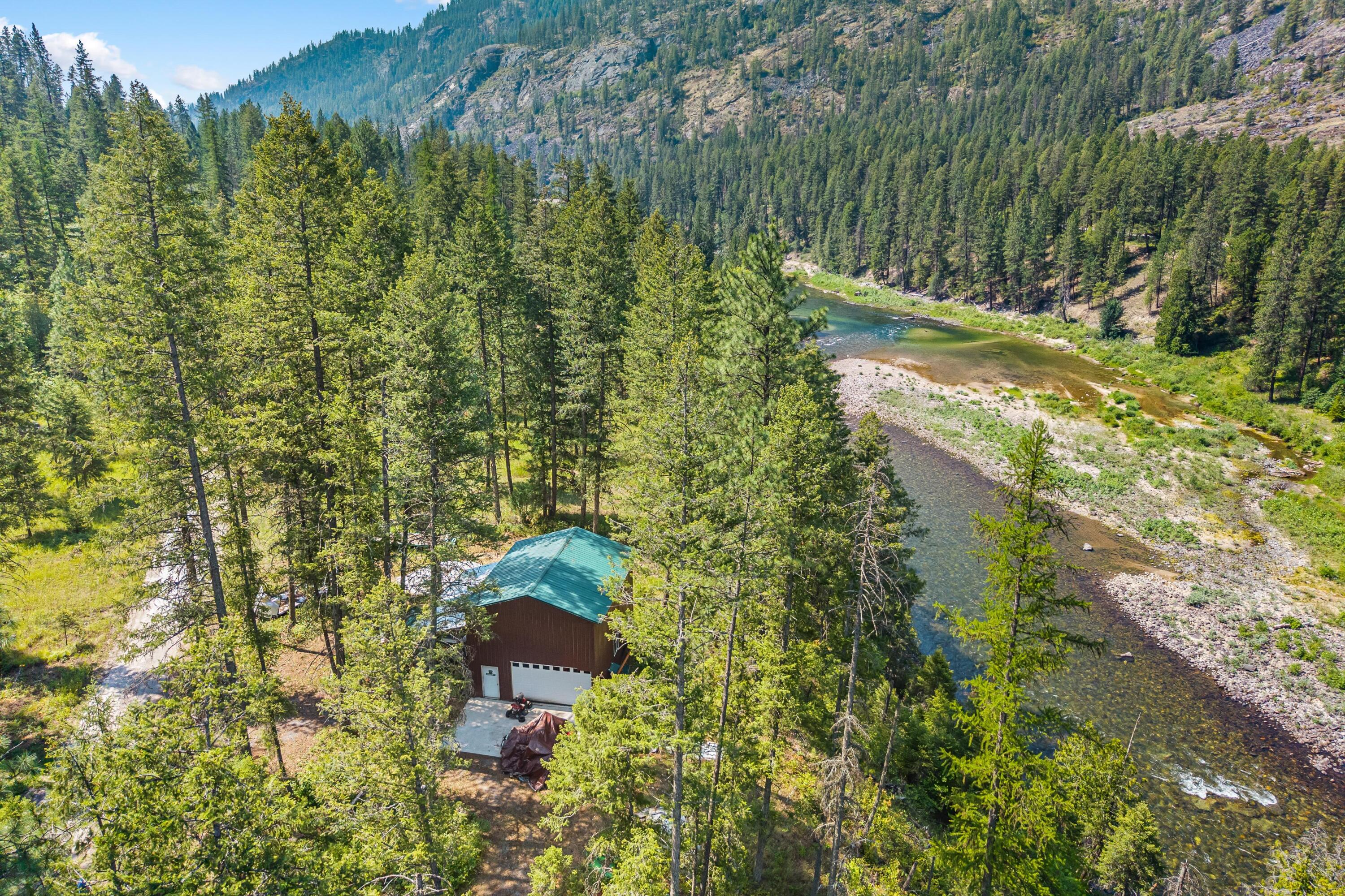 
                        Property photograph at
                        3733 V SAND CREEK RD
                      