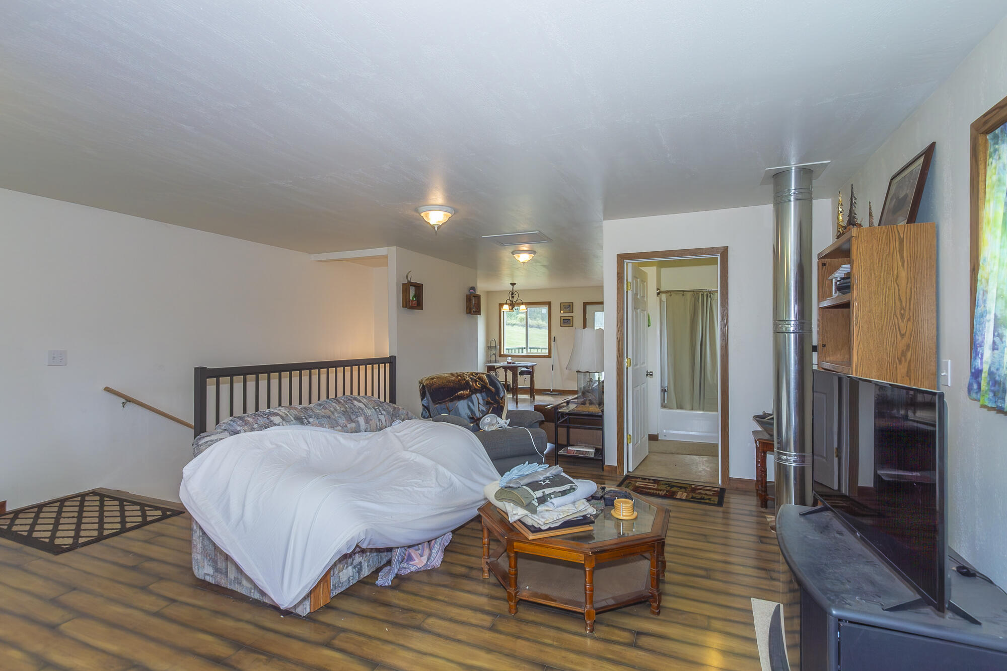 
                        Property photograph at
                        6731 RIVER WAY
                      