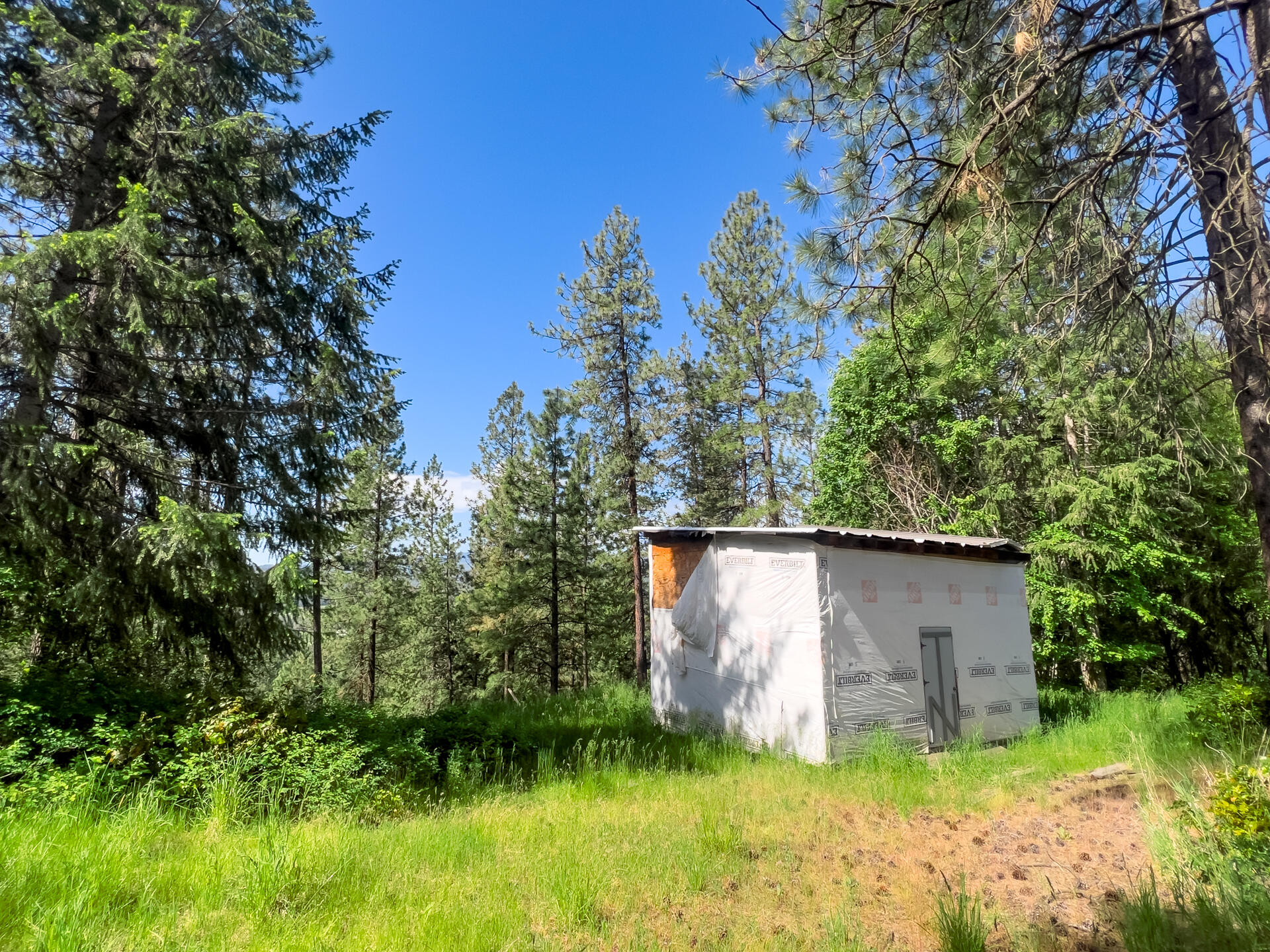 
                        Property photograph at
                        1763-I U.S. 395
                      