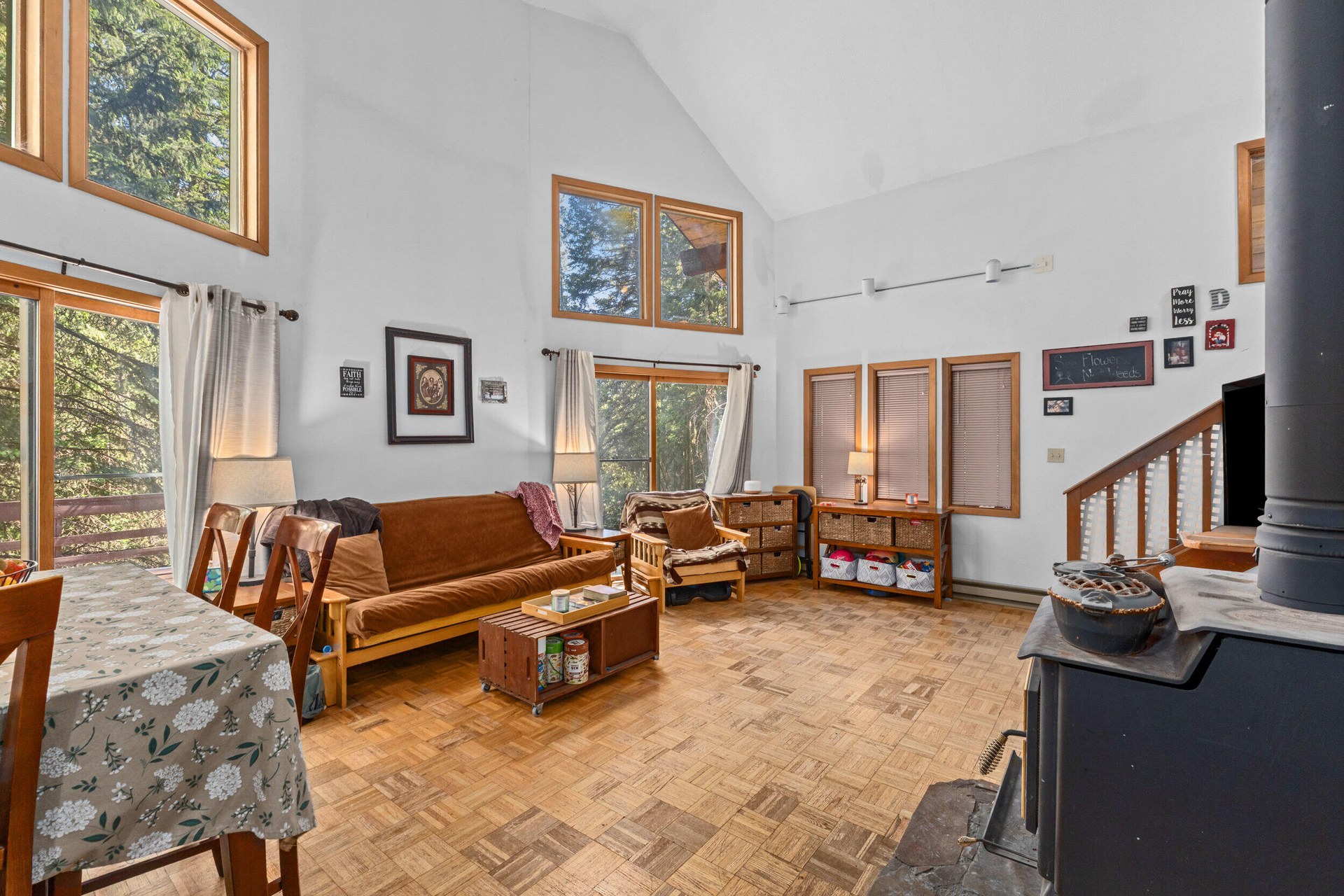 
                        Property photograph at
                        2594 TAMARACK DR
                      