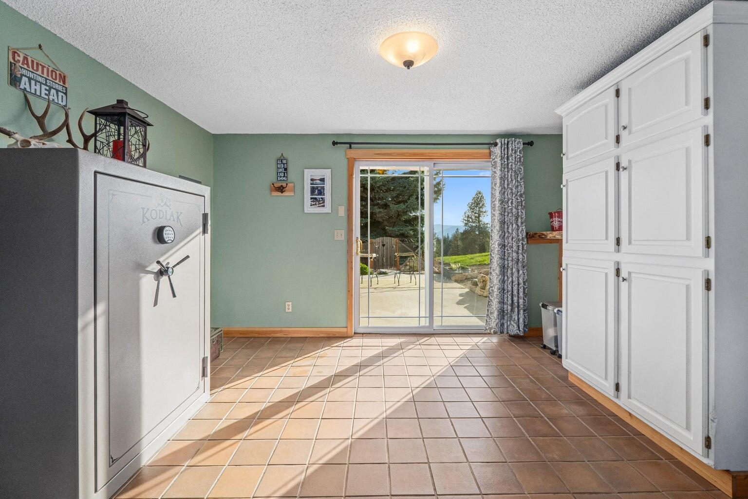 
                        Property photograph at
                        717 CONRAD HILL WAY
                      