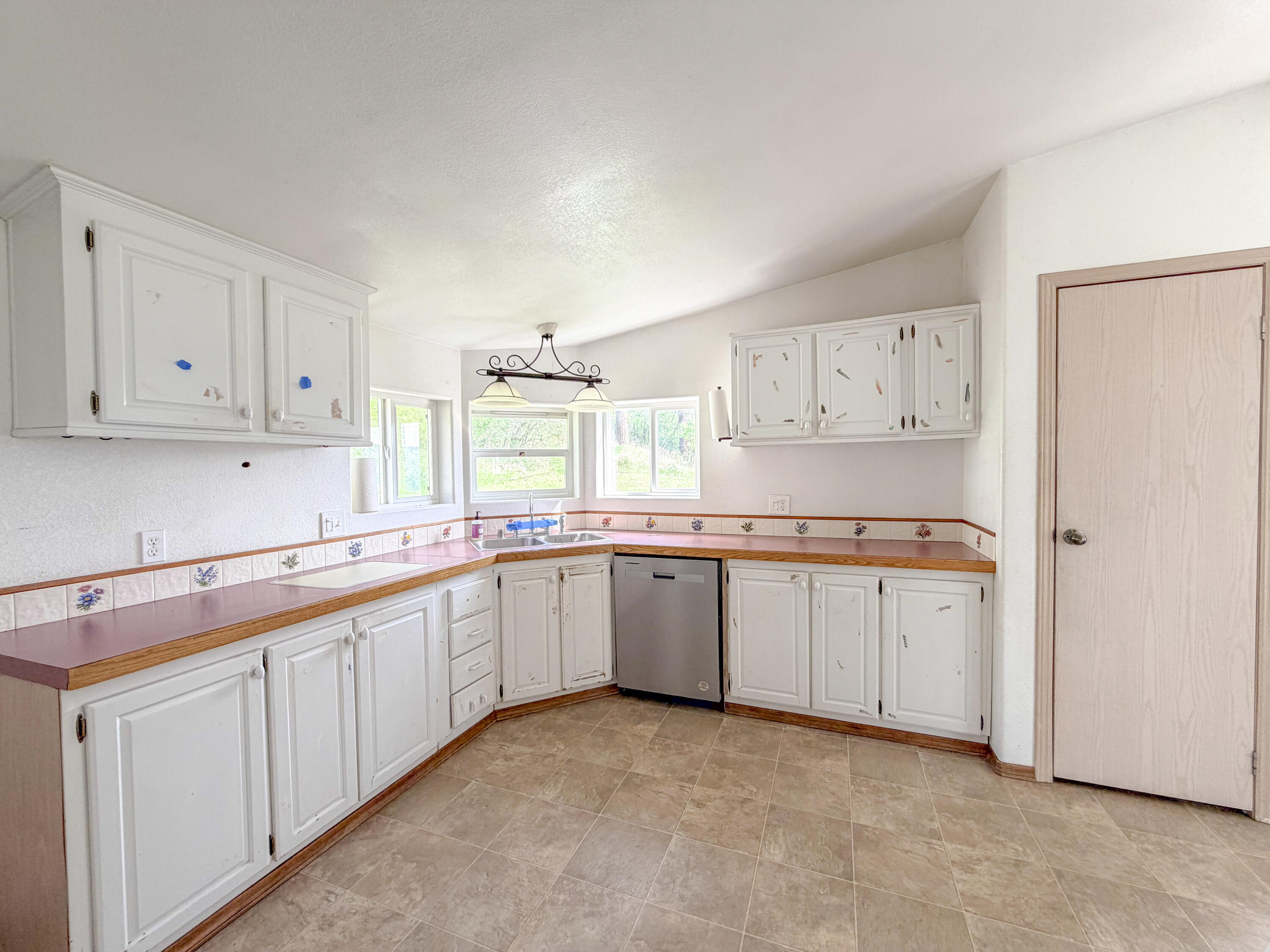 
                        Property photograph at
                        2897 MCNITT RD
                      