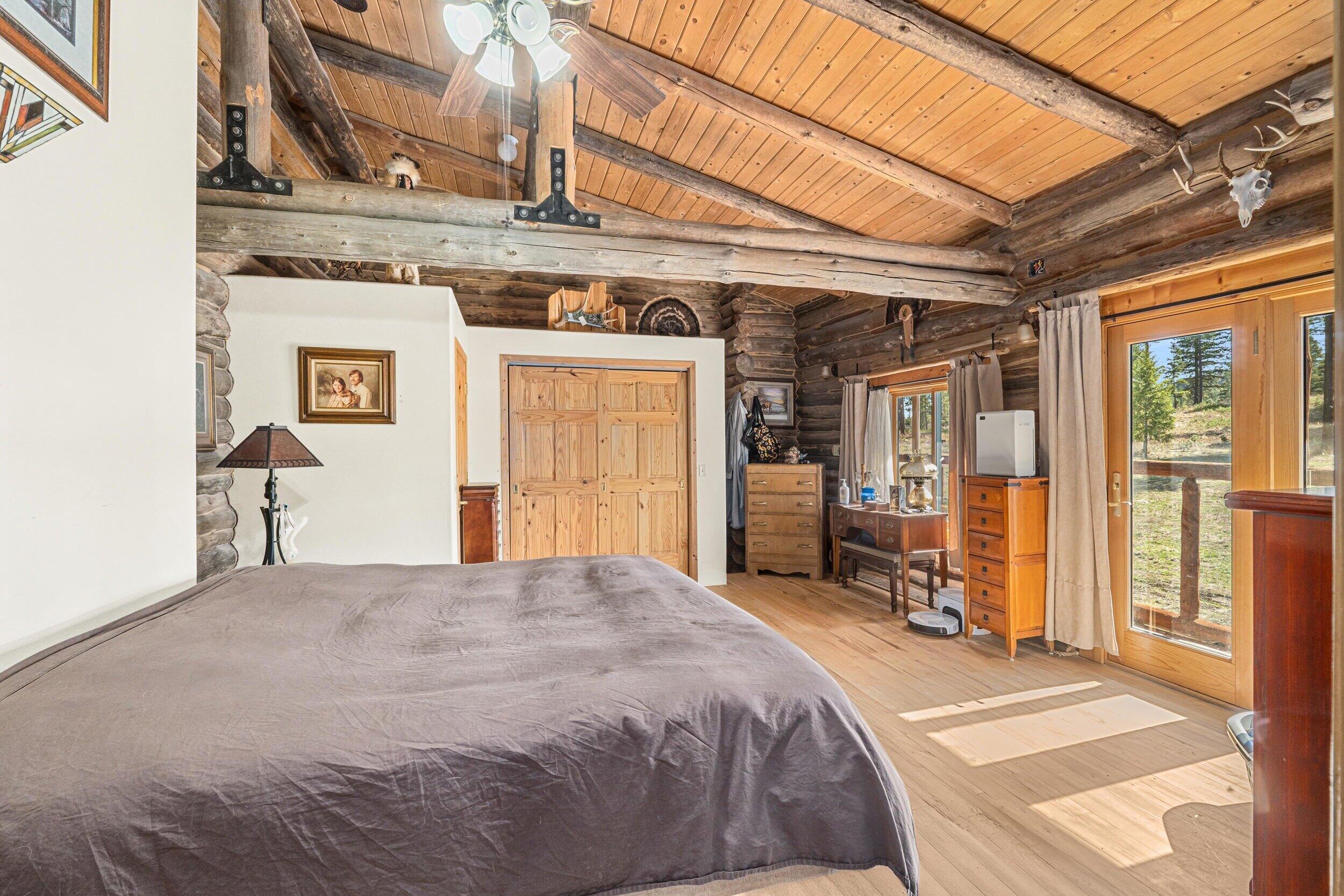 
                        Property photograph at
                        4158 LUMBERG RD
                      