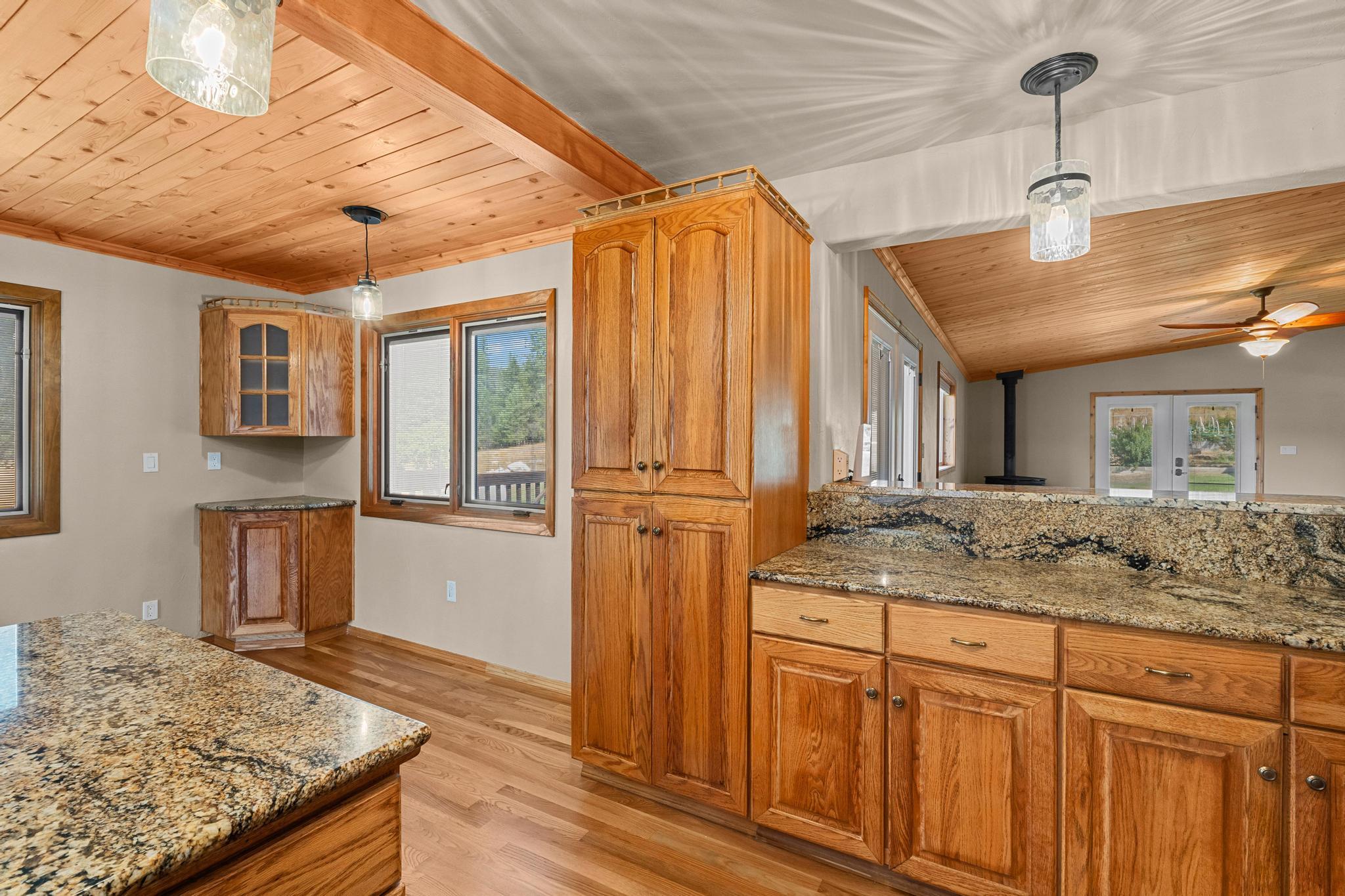 
                        Property photograph at
                        1381 LITTLE TWIN LAKES RD
                      